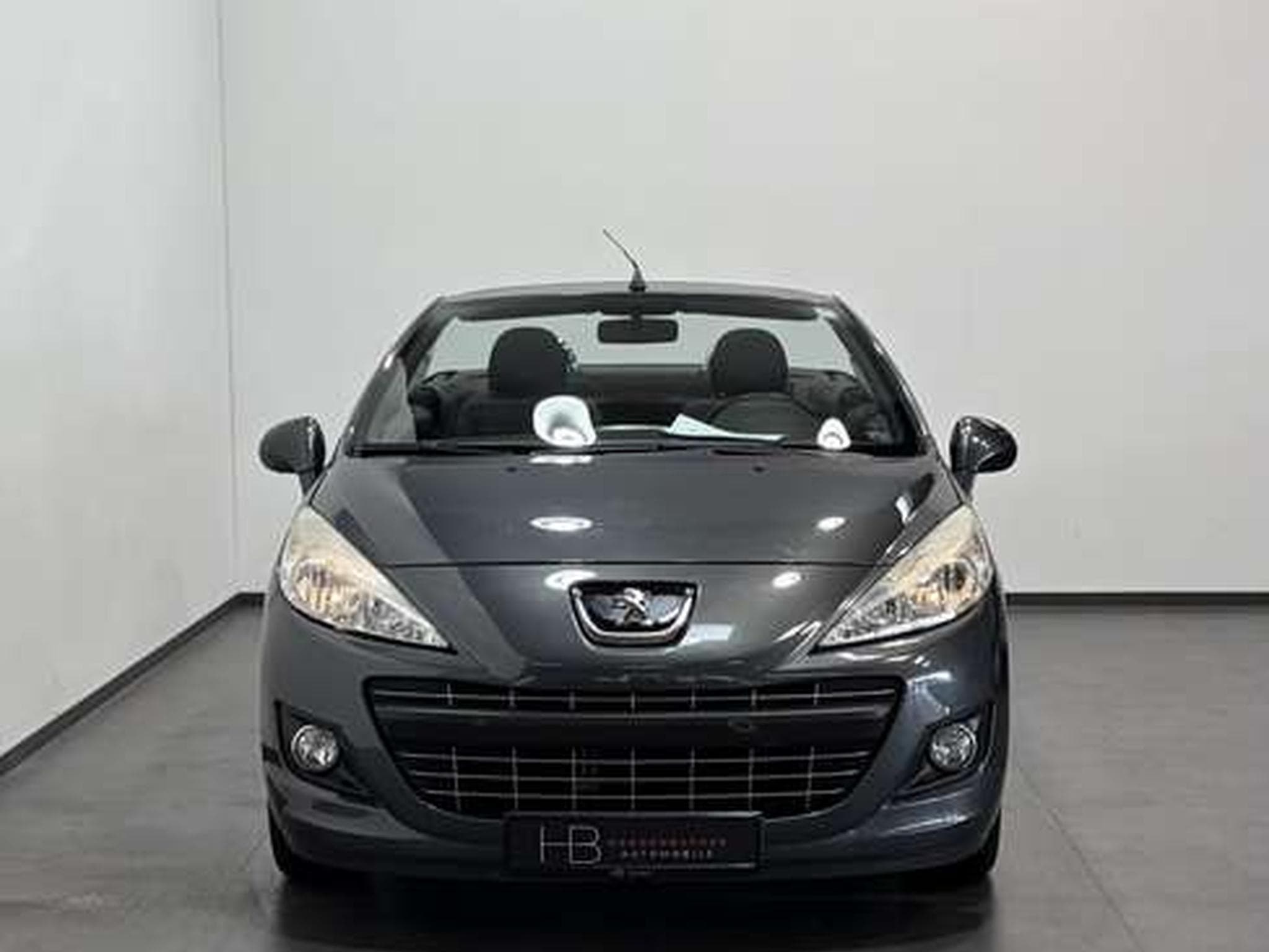 Peugeot 207 CC Cabrio Premium 3.H *Windschott *SHZ *City (2012) - Photo 2