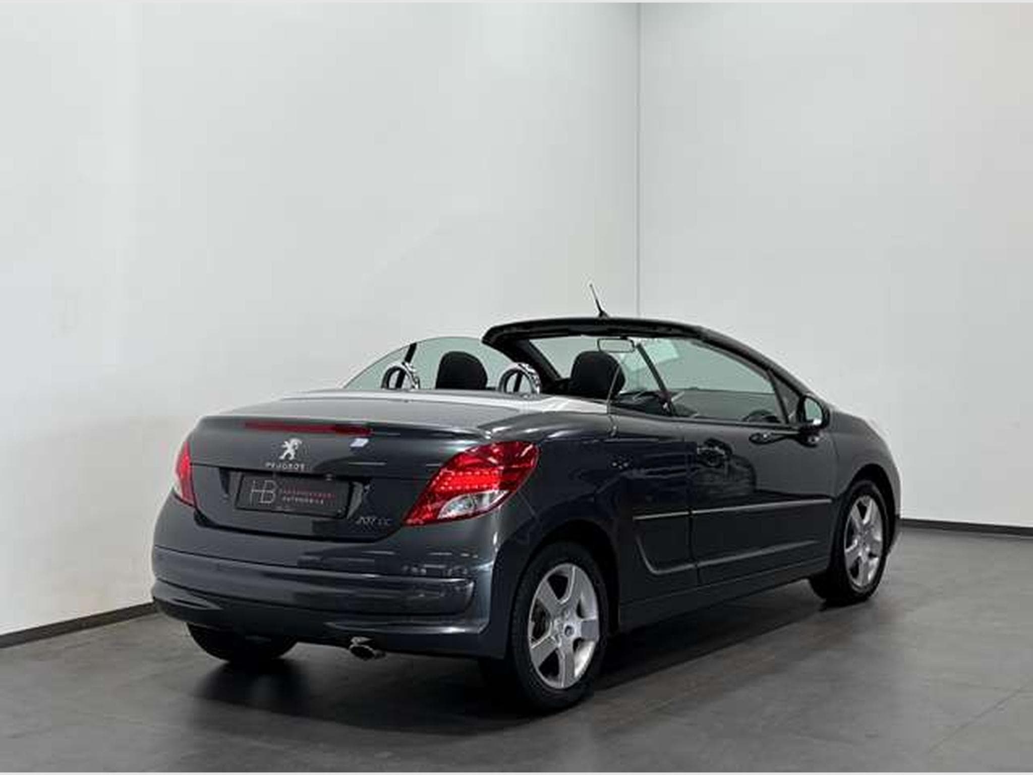 Peugeot 207 CC Cabrio Premium 3.H *Windschott *SHZ *City (2012) - Photo 4