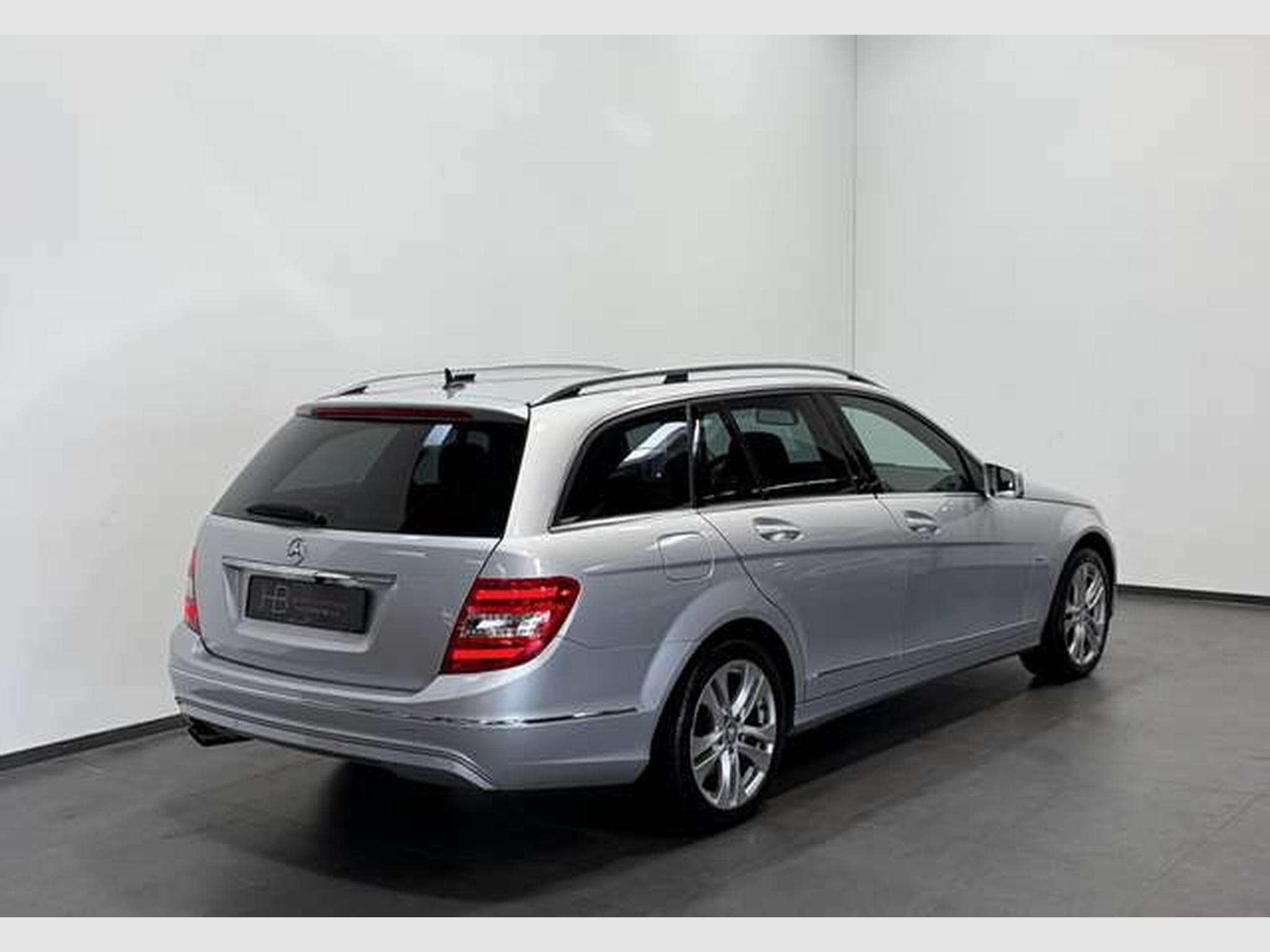 Mercedes C 250 CGI T BE Avantgarde 7GTr *2.H *Navi *MwSt. (2011) - Photo 6