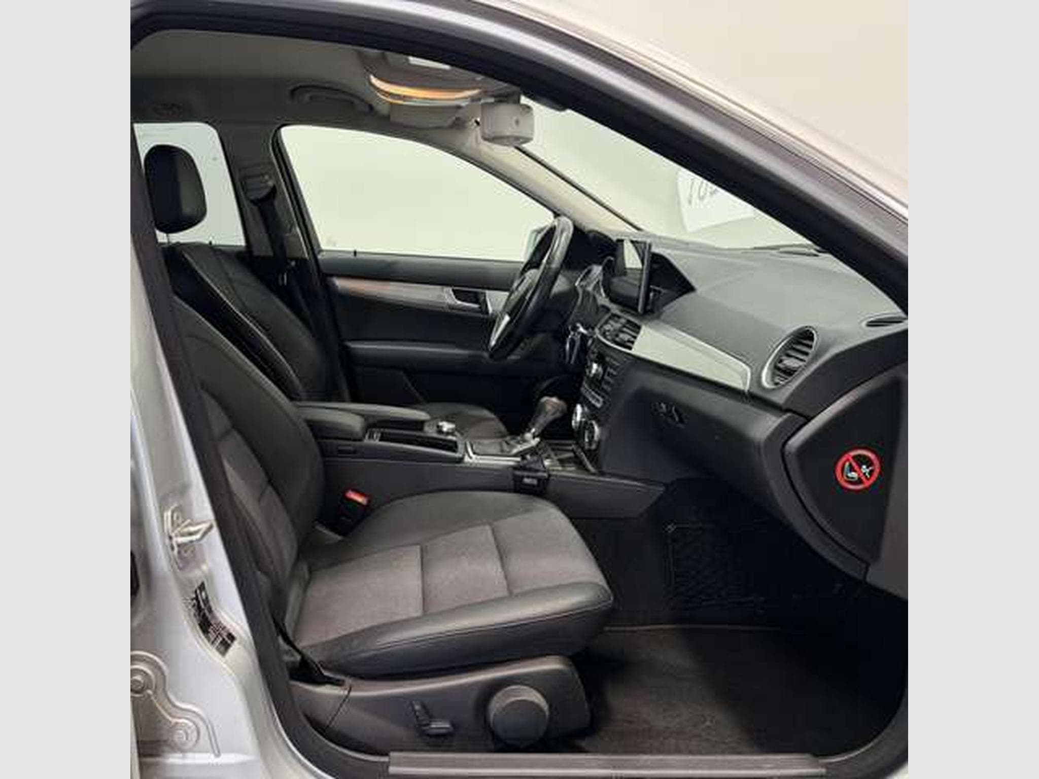 Mercedes C 250 CGI T BE Avantgarde 7GTr *2.H *Navi *MwSt. (2011) - Photo 13