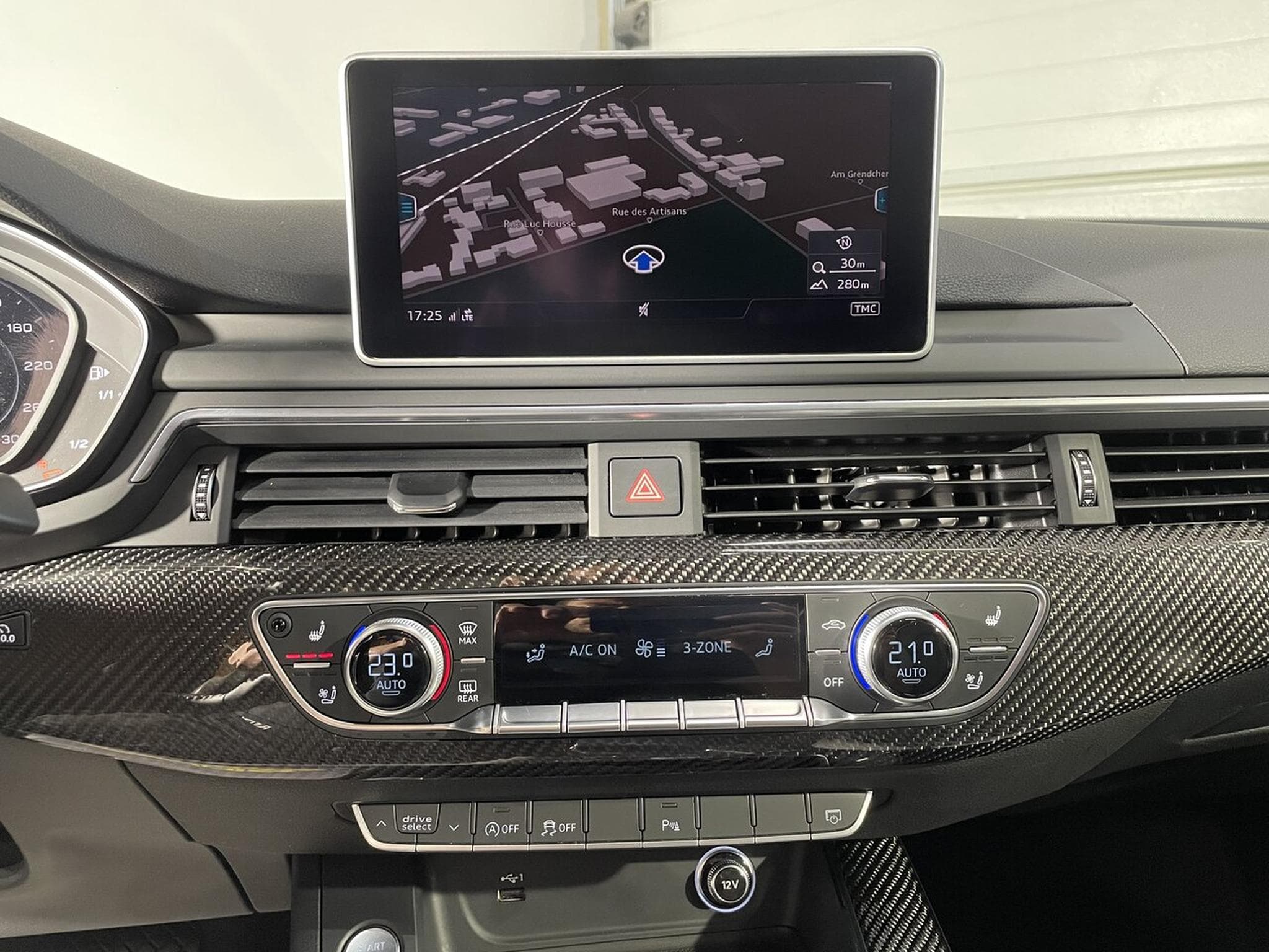 Audi A5 SPORTBACK 40 TDI 190CV S-TRONIC S-LINE (2019) - Photo 4