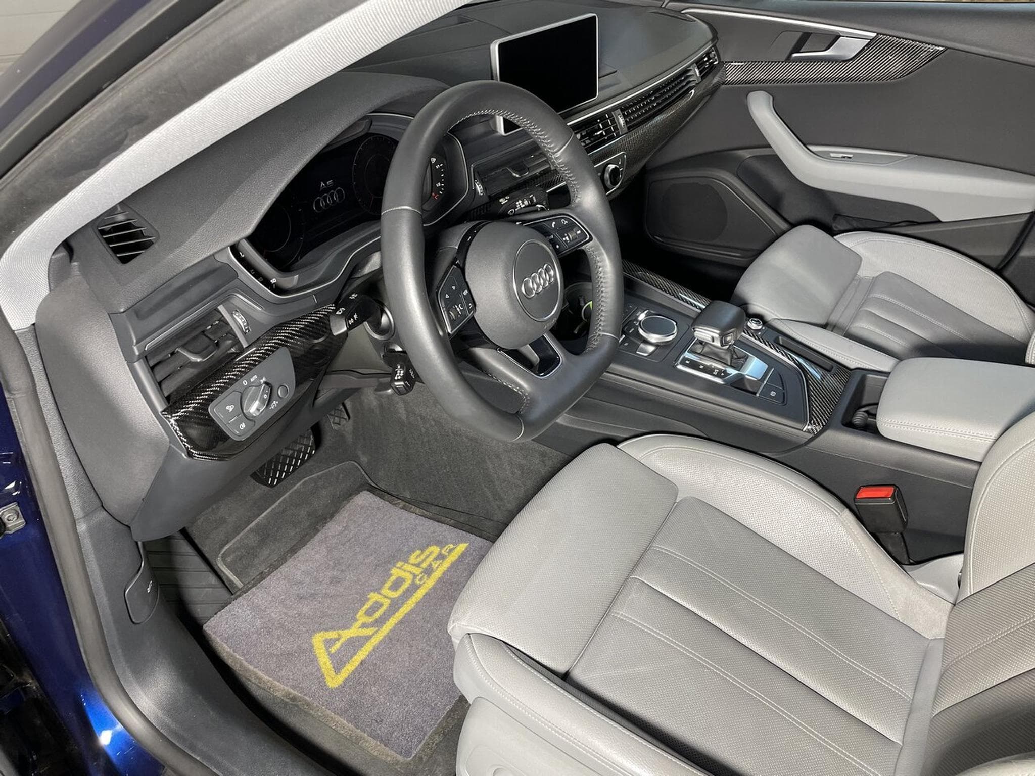 Audi A5 SPORTBACK 40 TDI 190CV S-TRONIC S-LINE (2019) - Photo 6