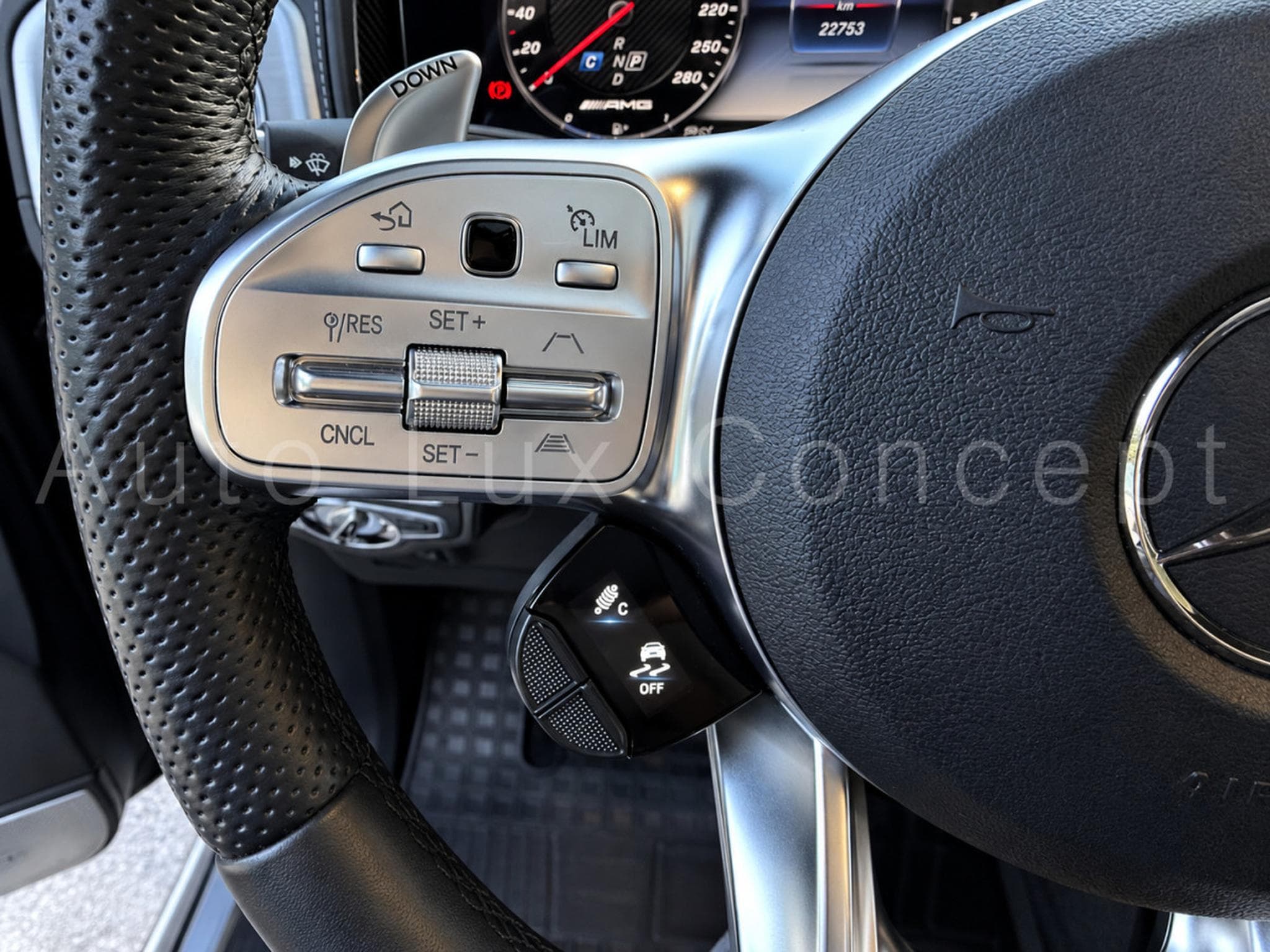 Mercedes G 63 AMG SUPERIOR Line (2023) - Photo 16