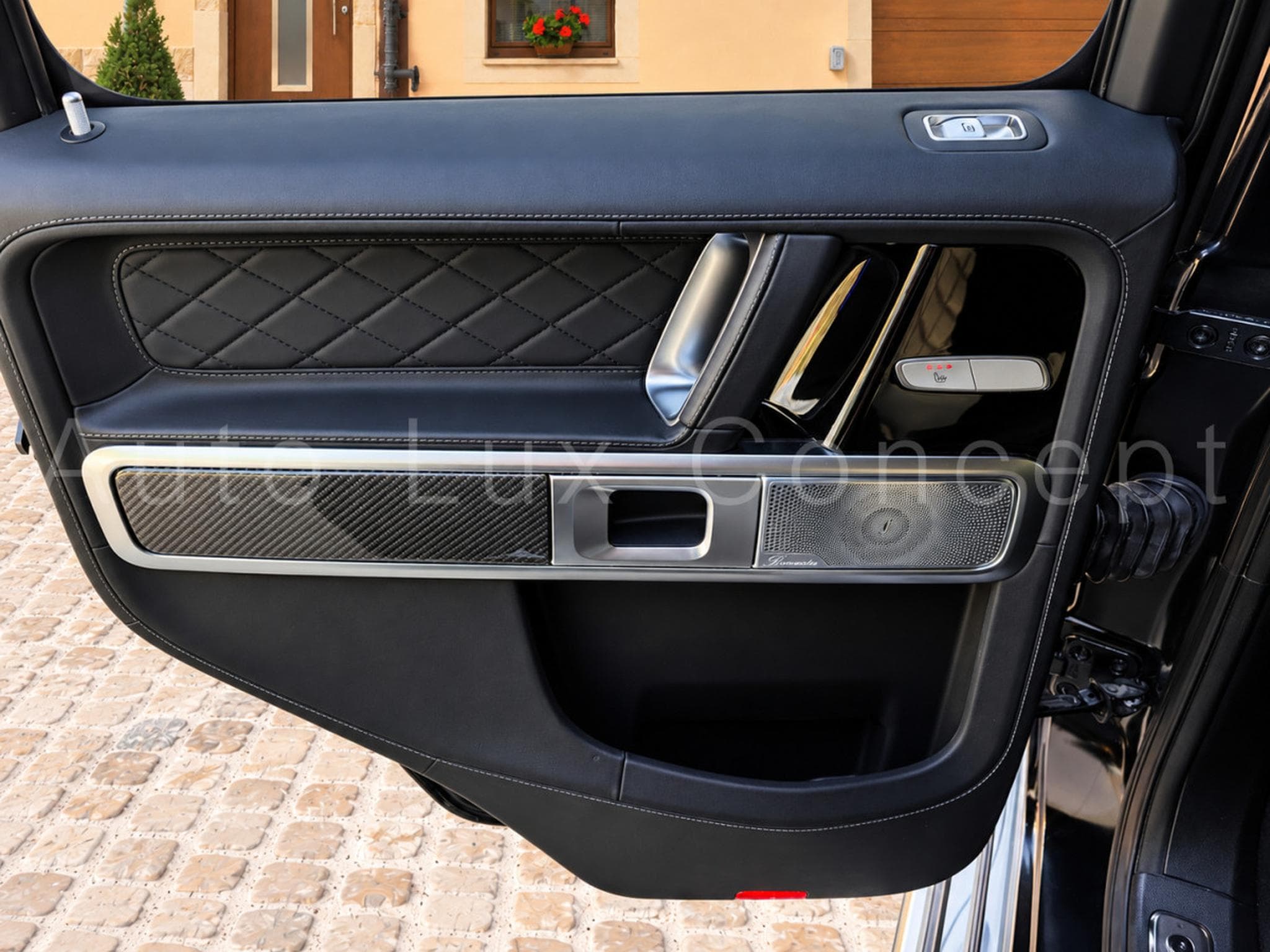 Mercedes G 63 AMG SUPERIOR Line (2023) - Photo 22