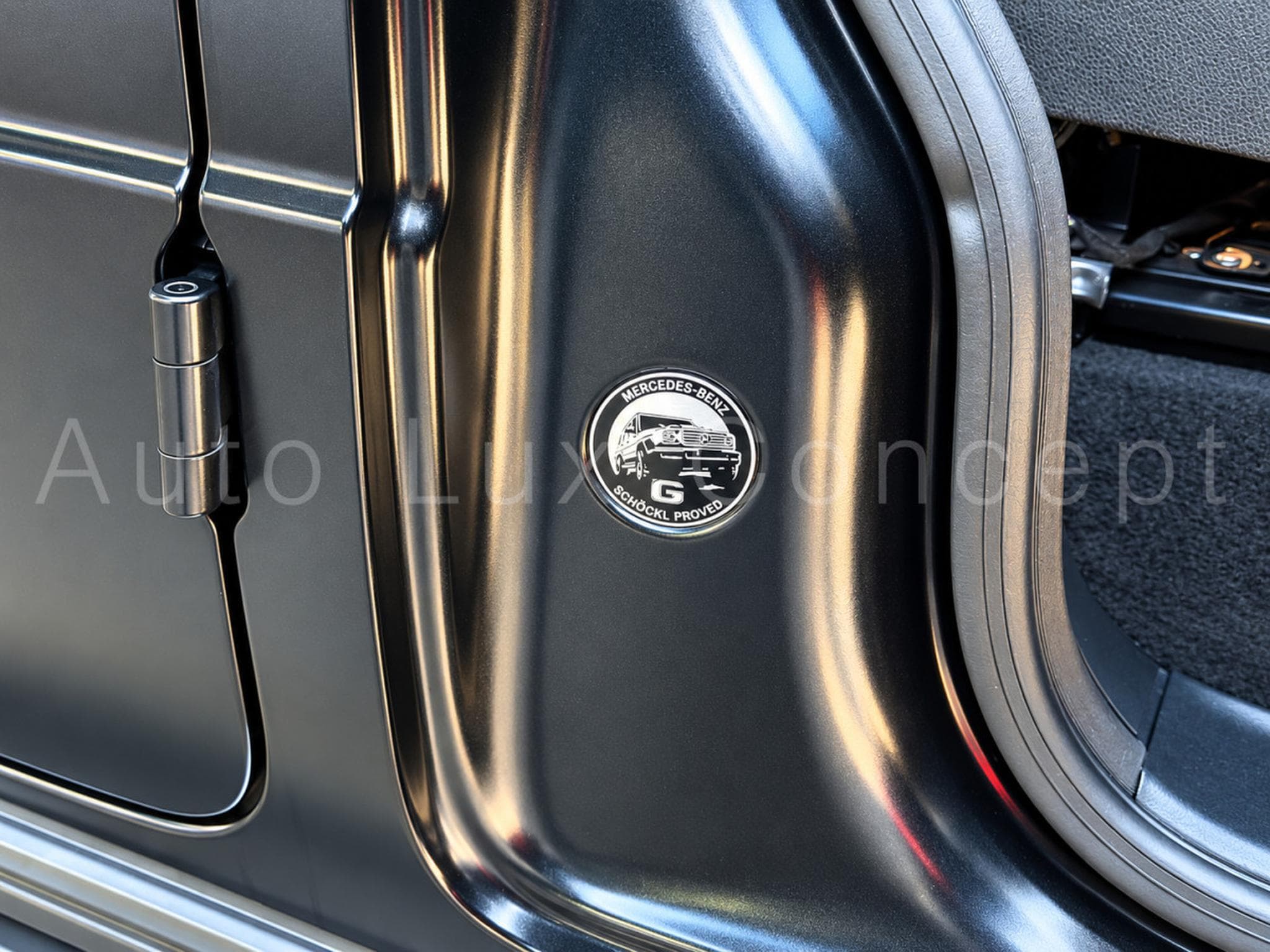 Mercedes G 63 AMG SUPERIOR Line (2023) - Photo 21
