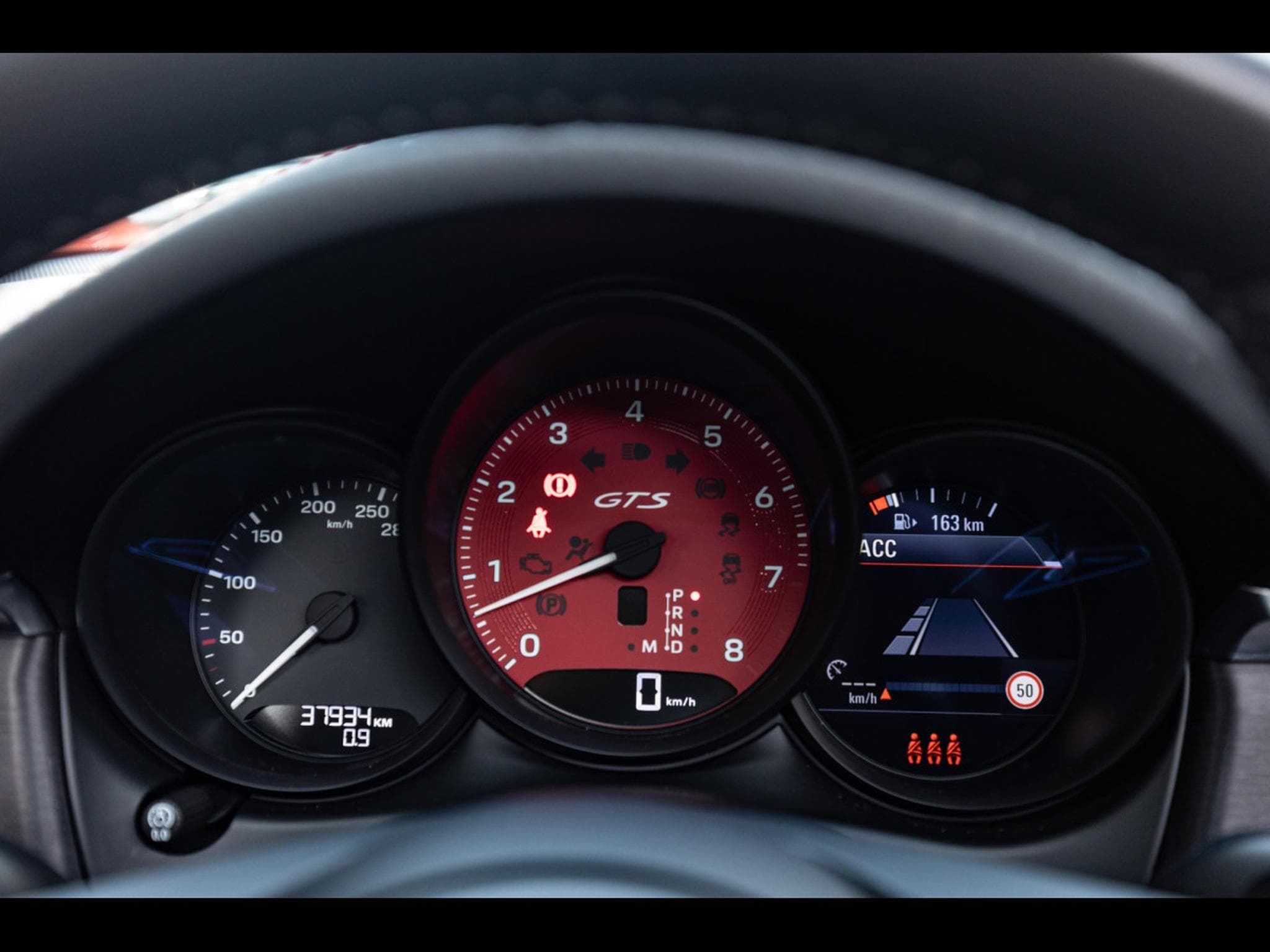 Porsche Macan III GTS PDK - PORSCHE APPROVED - CRAYON GREY (2024) - Photo 21