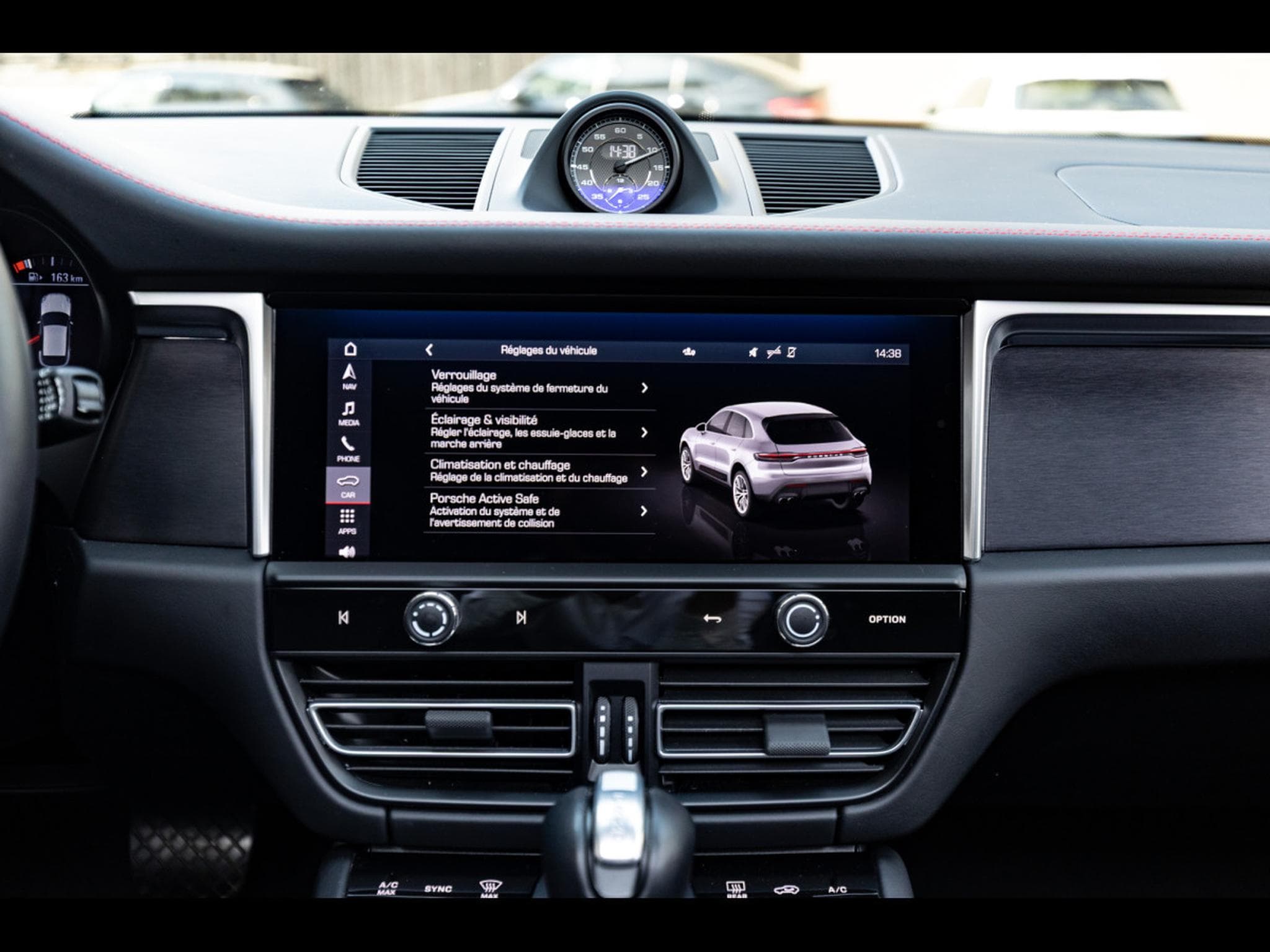 Porsche Macan III GTS PDK - PORSCHE APPROVED - CRAYON GREY (2024) - Photo 20