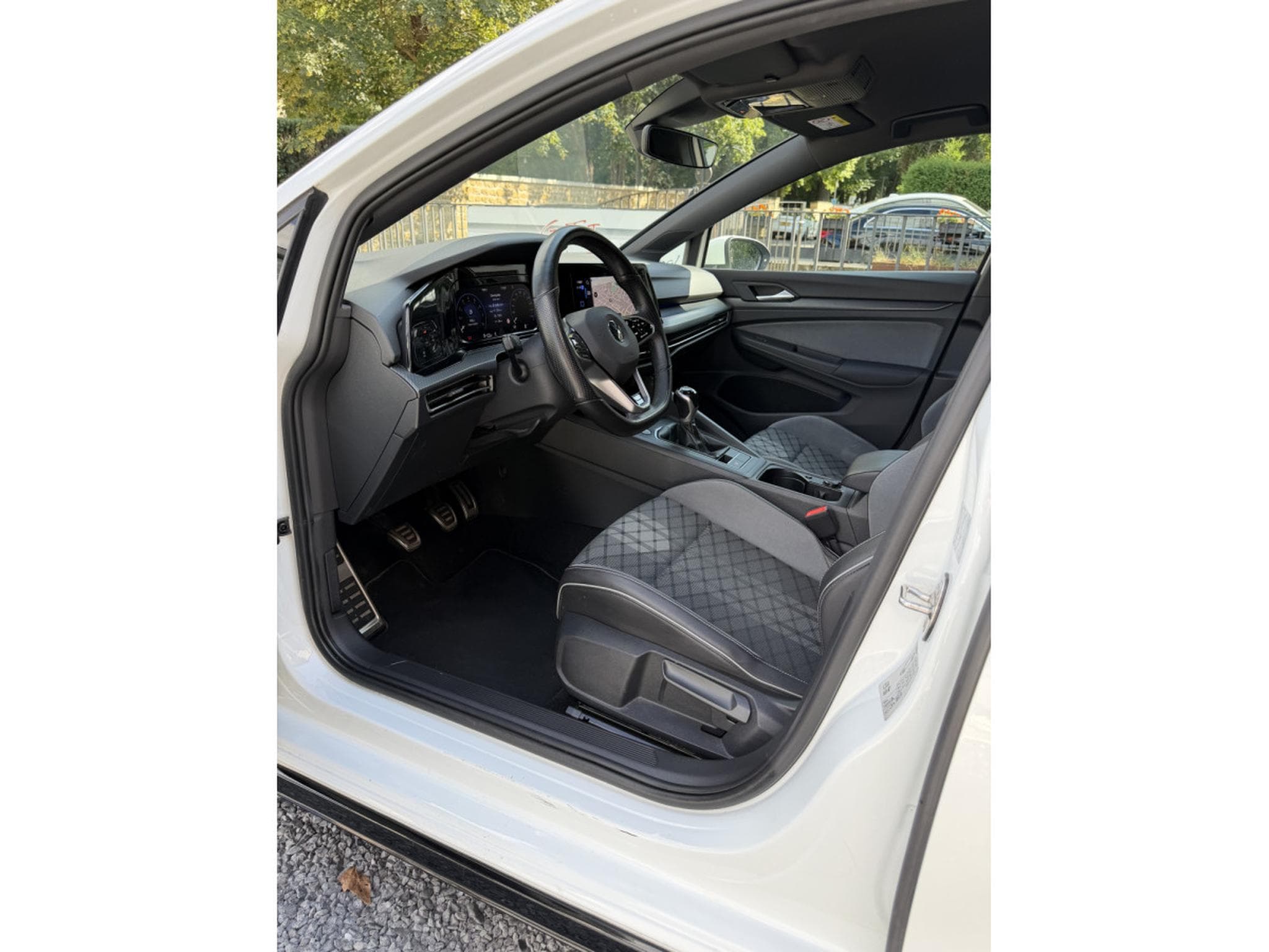 VW Golf 1.5 TSi 131 R-Line 6G (2020) - Photo 5
