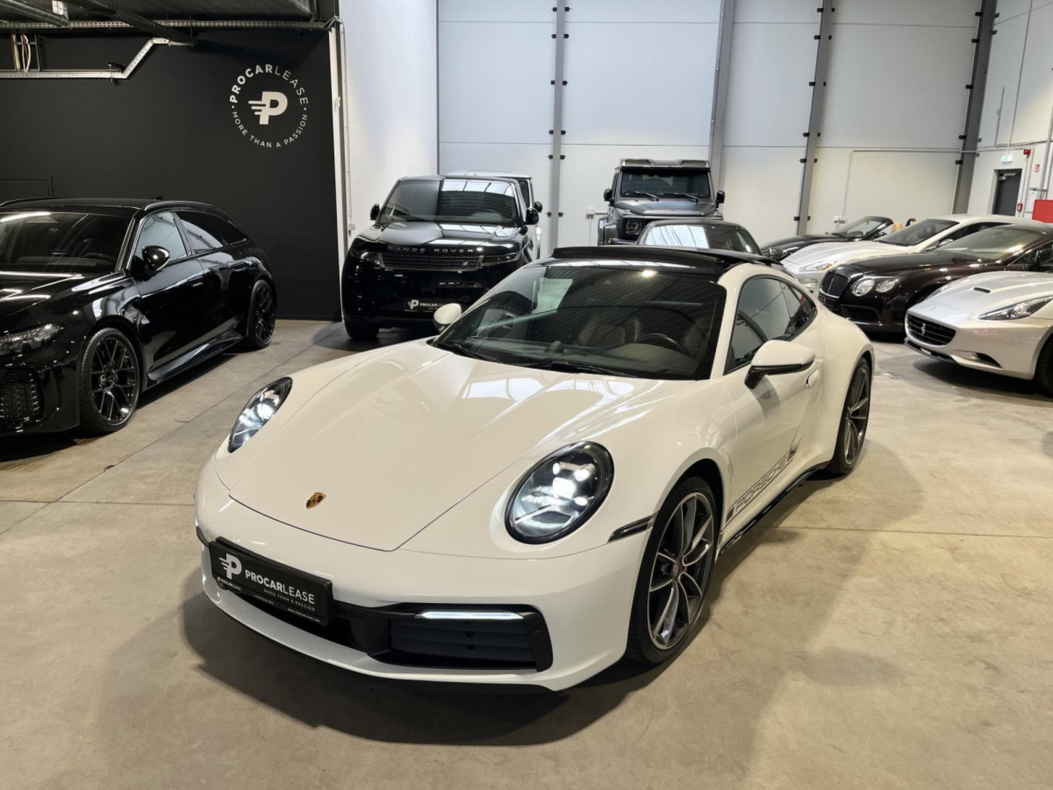 Porsche 911 992 CARRERA S - TOIT OUVRANT - PURE WHITE - SPORT CHRONO - P (2023) - Foto 11