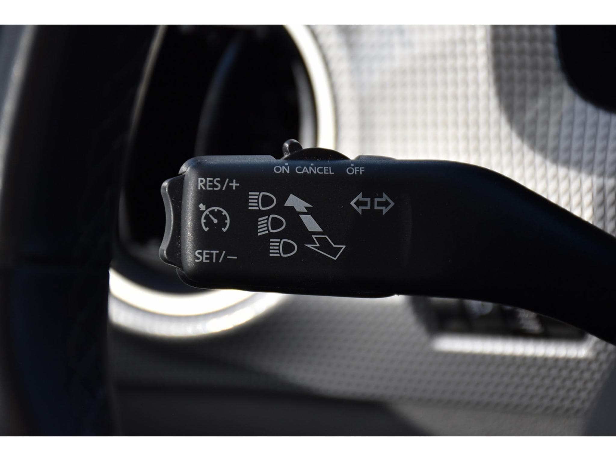 VW UP Move 32,3 kWh REGUL SG CHFF LANE CAM 1° MAIN (2022) - Foto 15