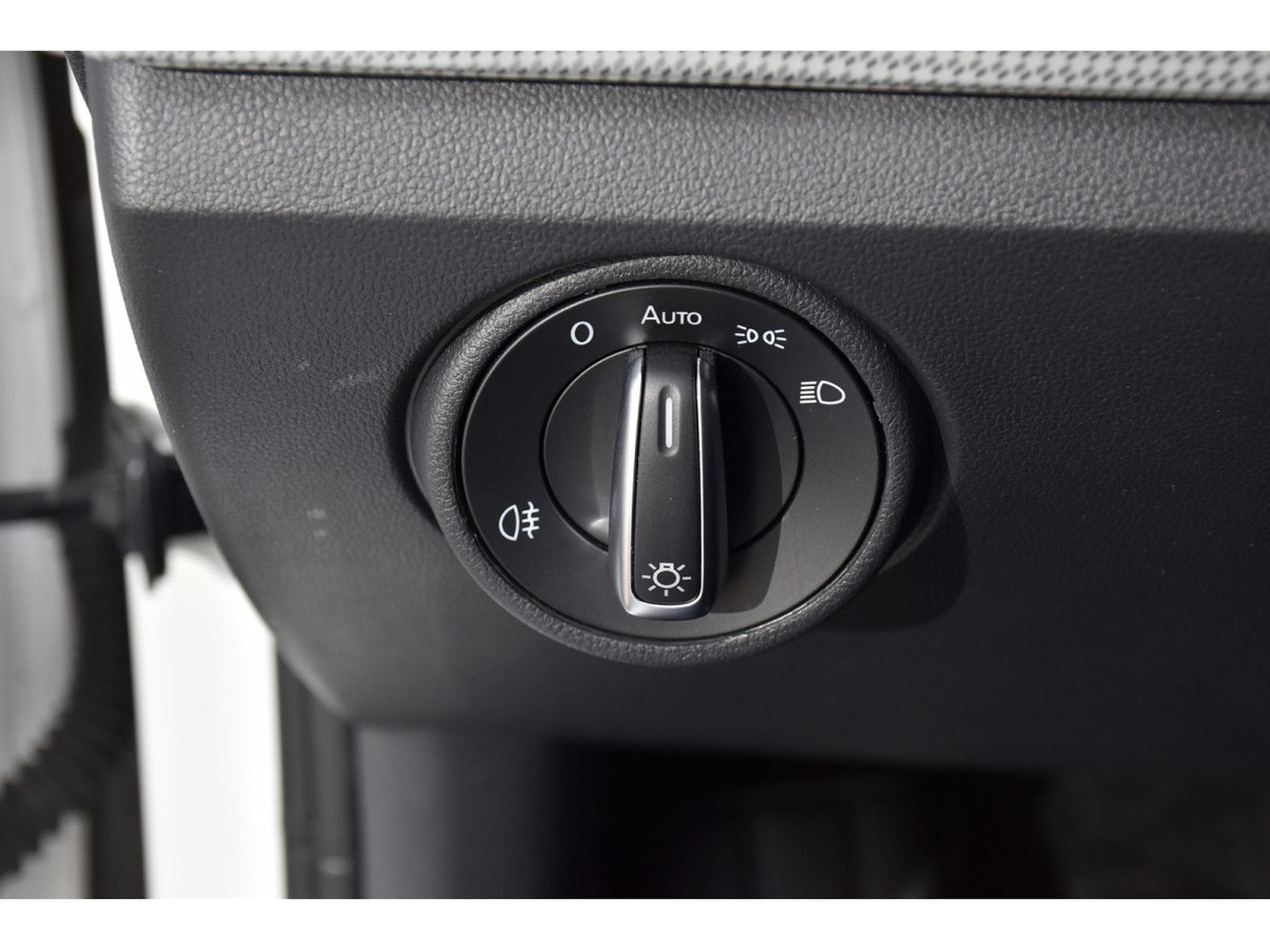 VW UP Move 32,3 kWh REGUL SG CHFF LANE CAM 1° MAIN (2022) - Foto 16