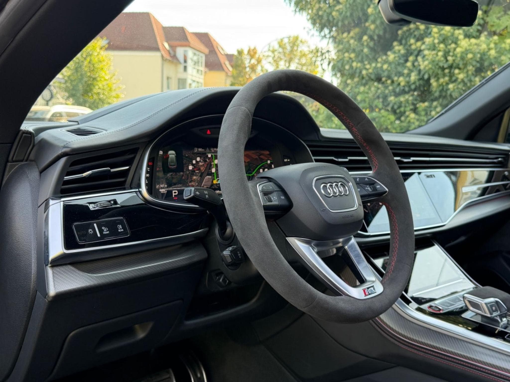 Audi RSQ8 performance 4.0 TFSI quattro (2025) - Foto 13