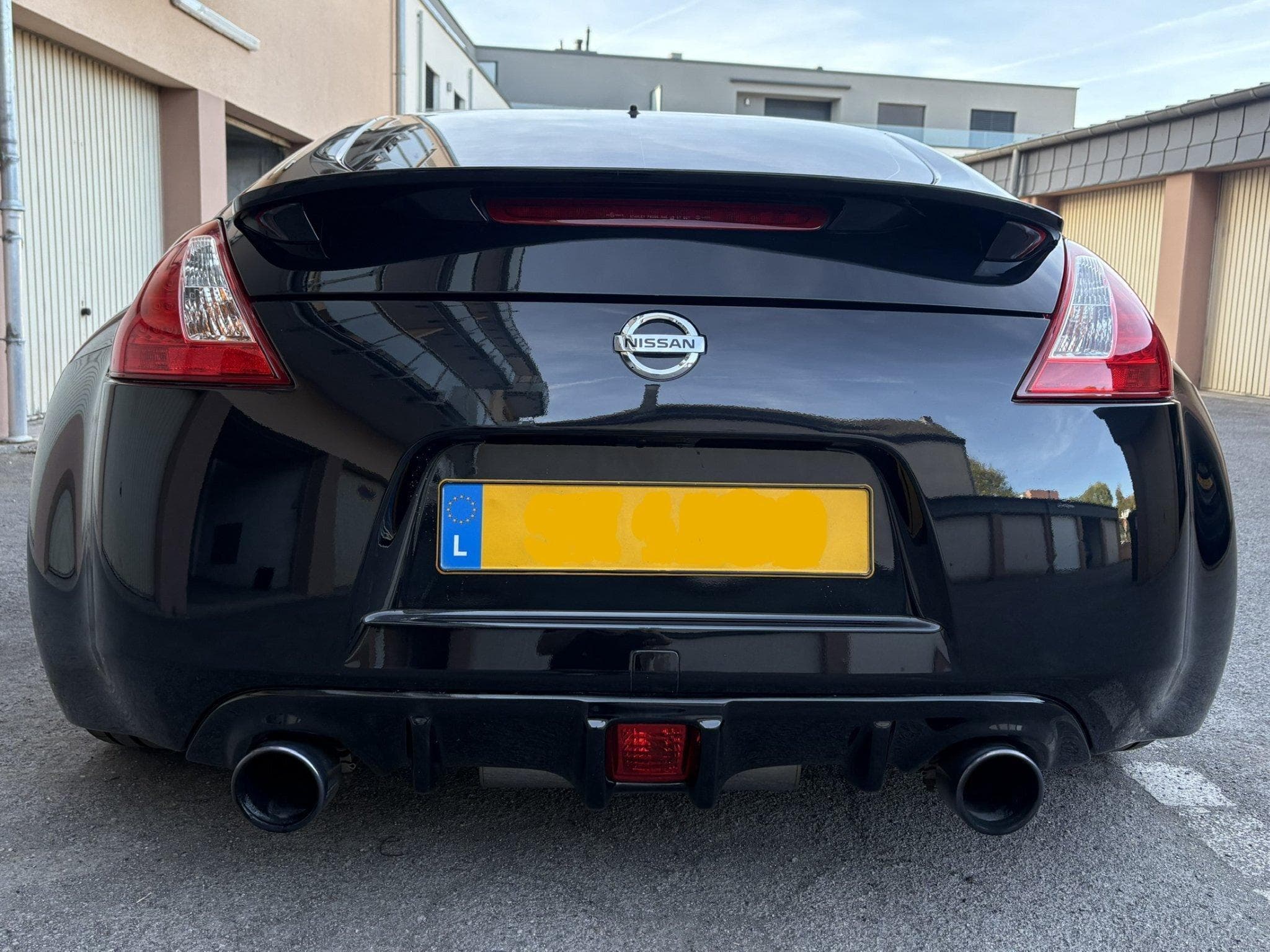 Nissan 370Z Pack / GTR Biturbo (2011) - Photo 5
