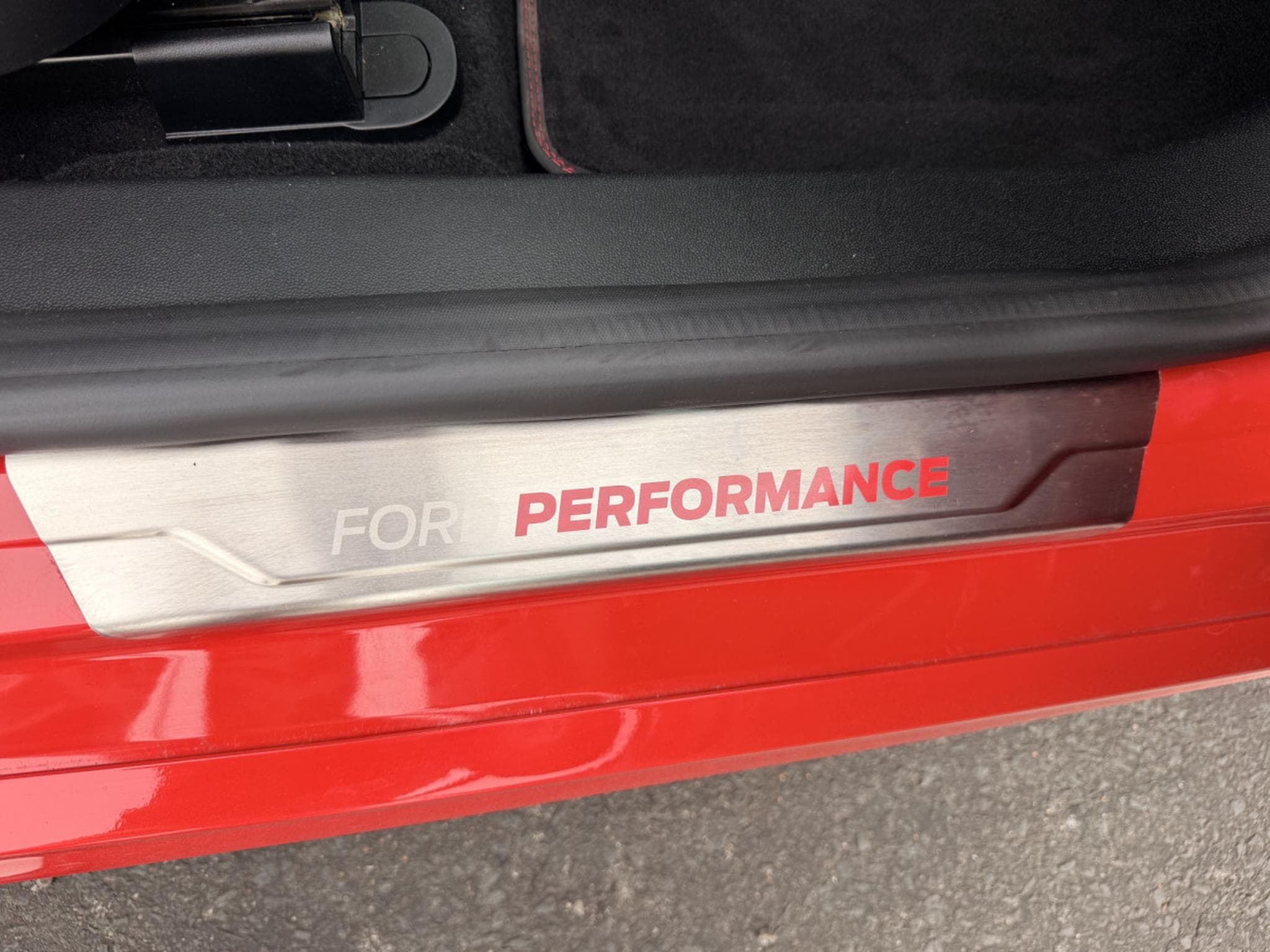 Ford Fiesta Performance ST 200 (2023) - Photo 15