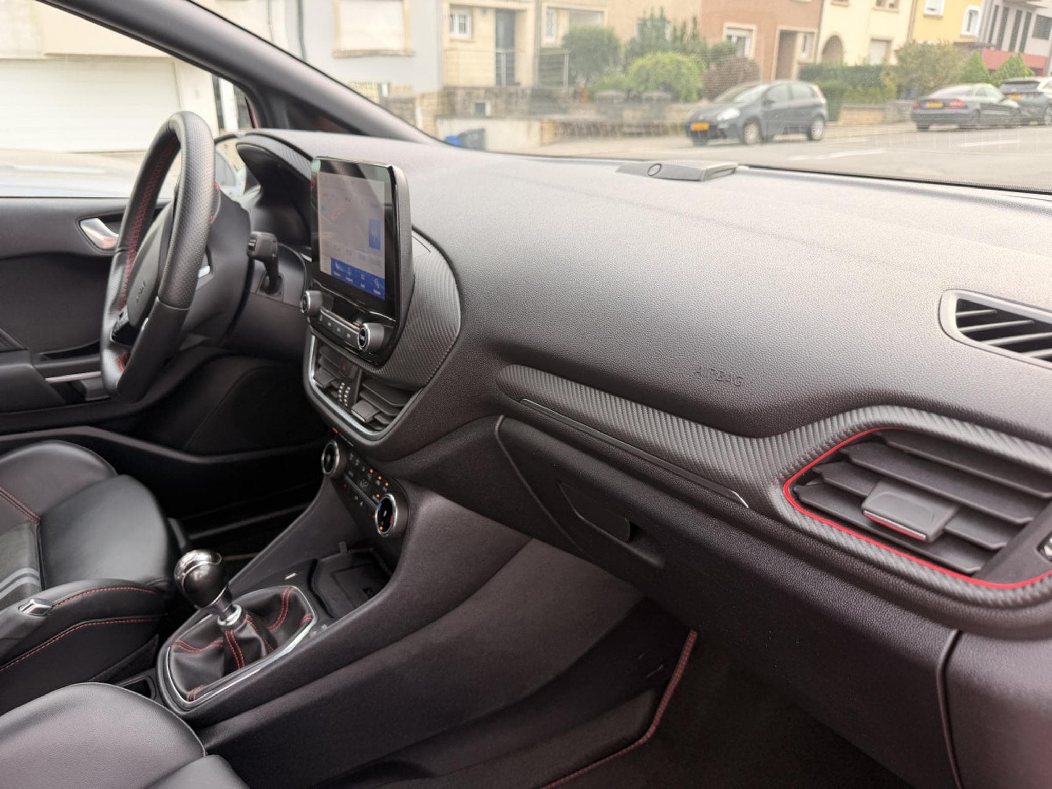 Ford Fiesta Performance ST 200 (2023) - Photo 16