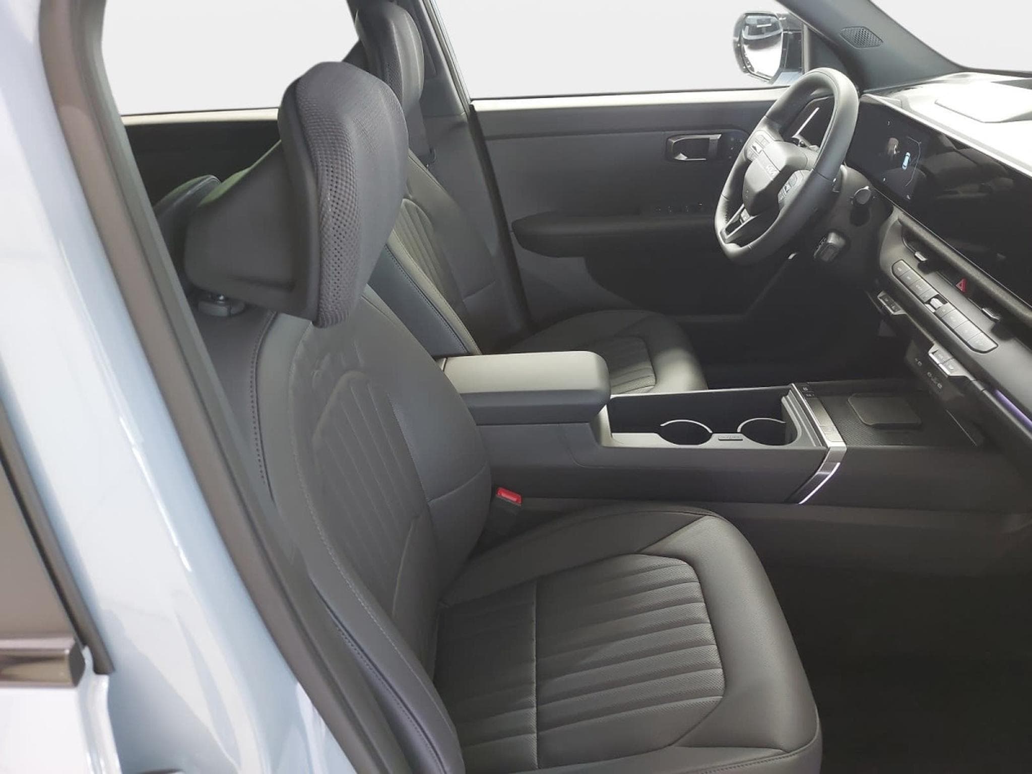 Kia Seltos 1.6 T-GDI 180 DCT AWD X-LINE (2026) - Photo 13