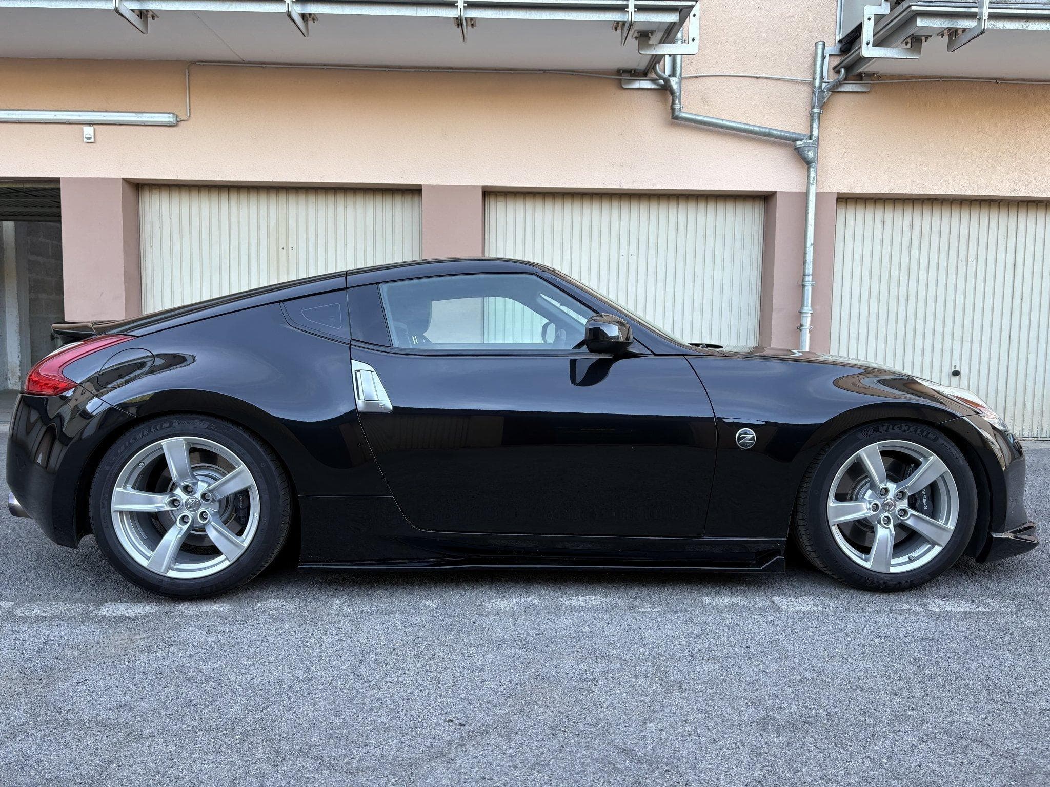 Nissan 370Z Pack / GTR Biturbo (2011) - Photo 3