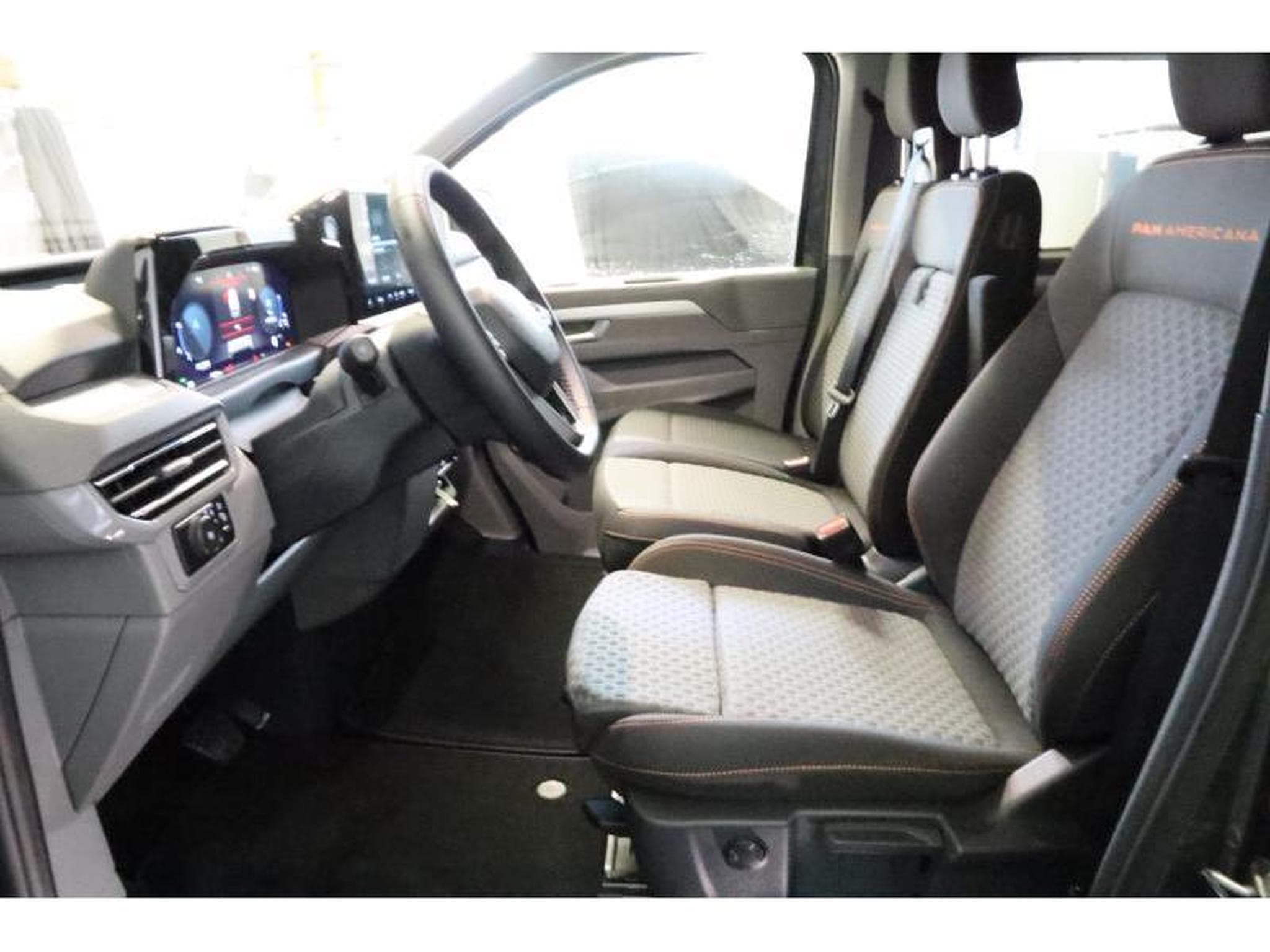 VW T7 PanAmerica Court AHK (2025) - Foto 8