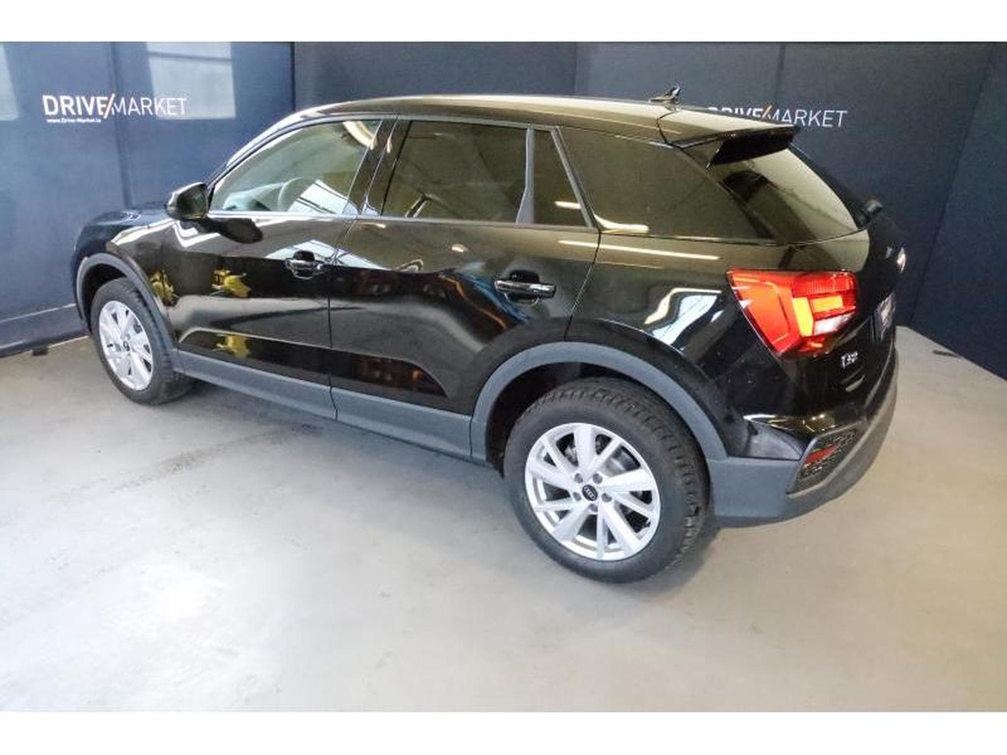 Audi Q2 35 TFSI S tronic (2025) - Foto 13