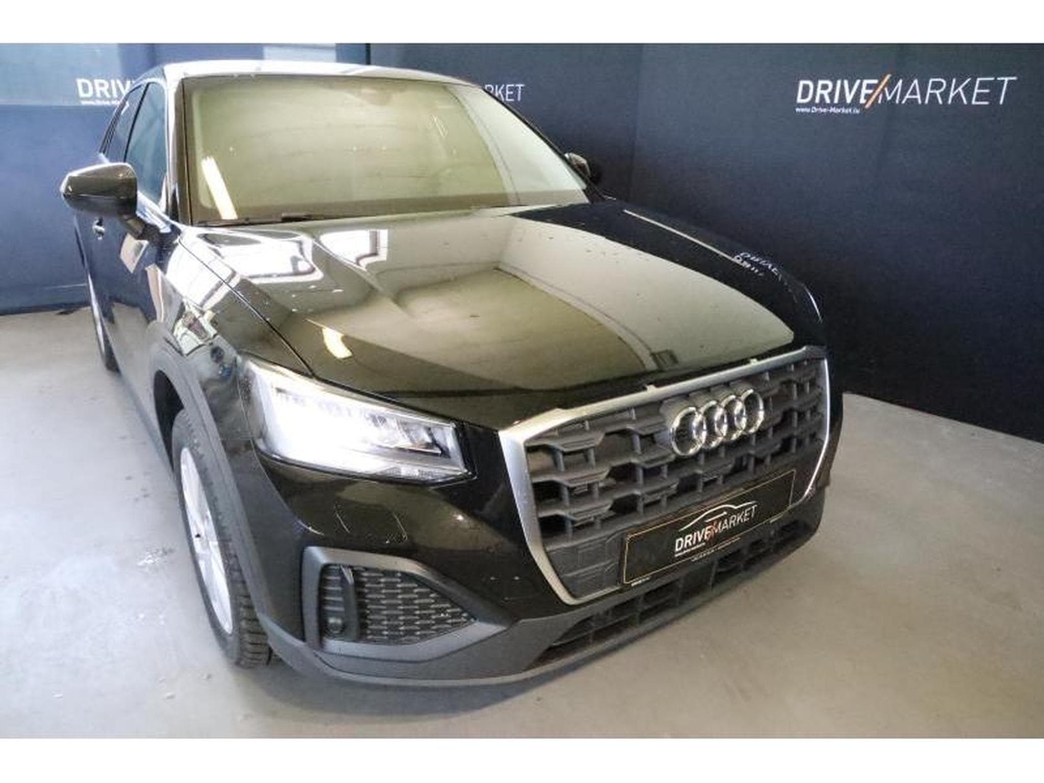 Audi Q2 35 TFSI S tronic (2025) - Foto 18