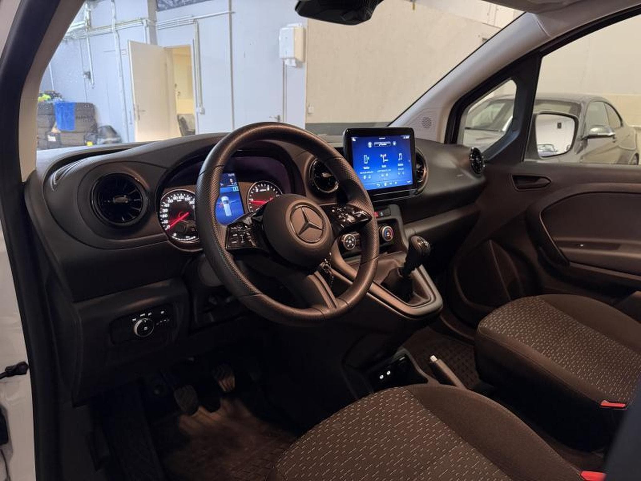 Mercedes Citan 110 CDI (2025) - Photo 8