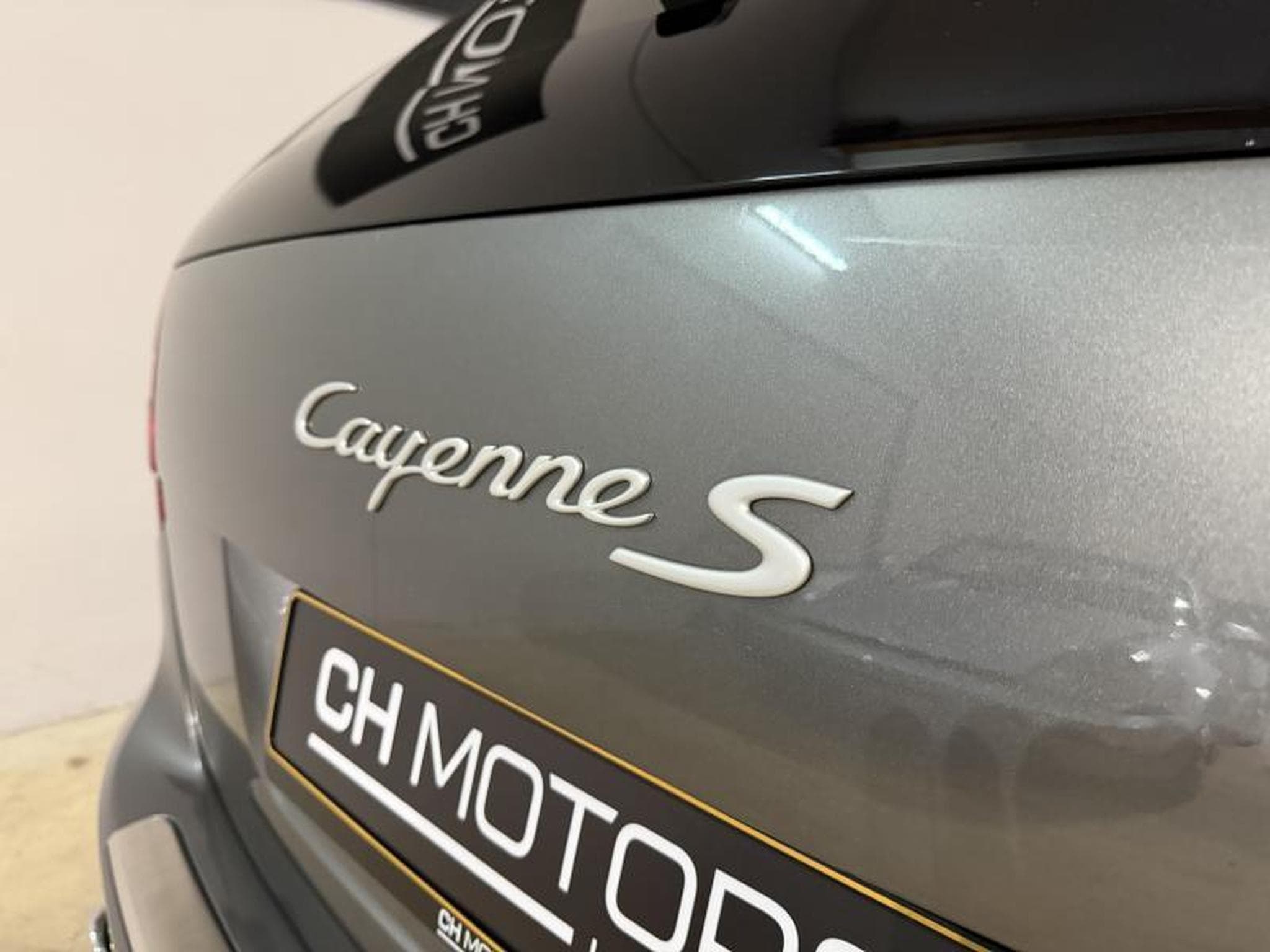 Porsche Cayenne S 4.8 V8 (2009) - Photo 8