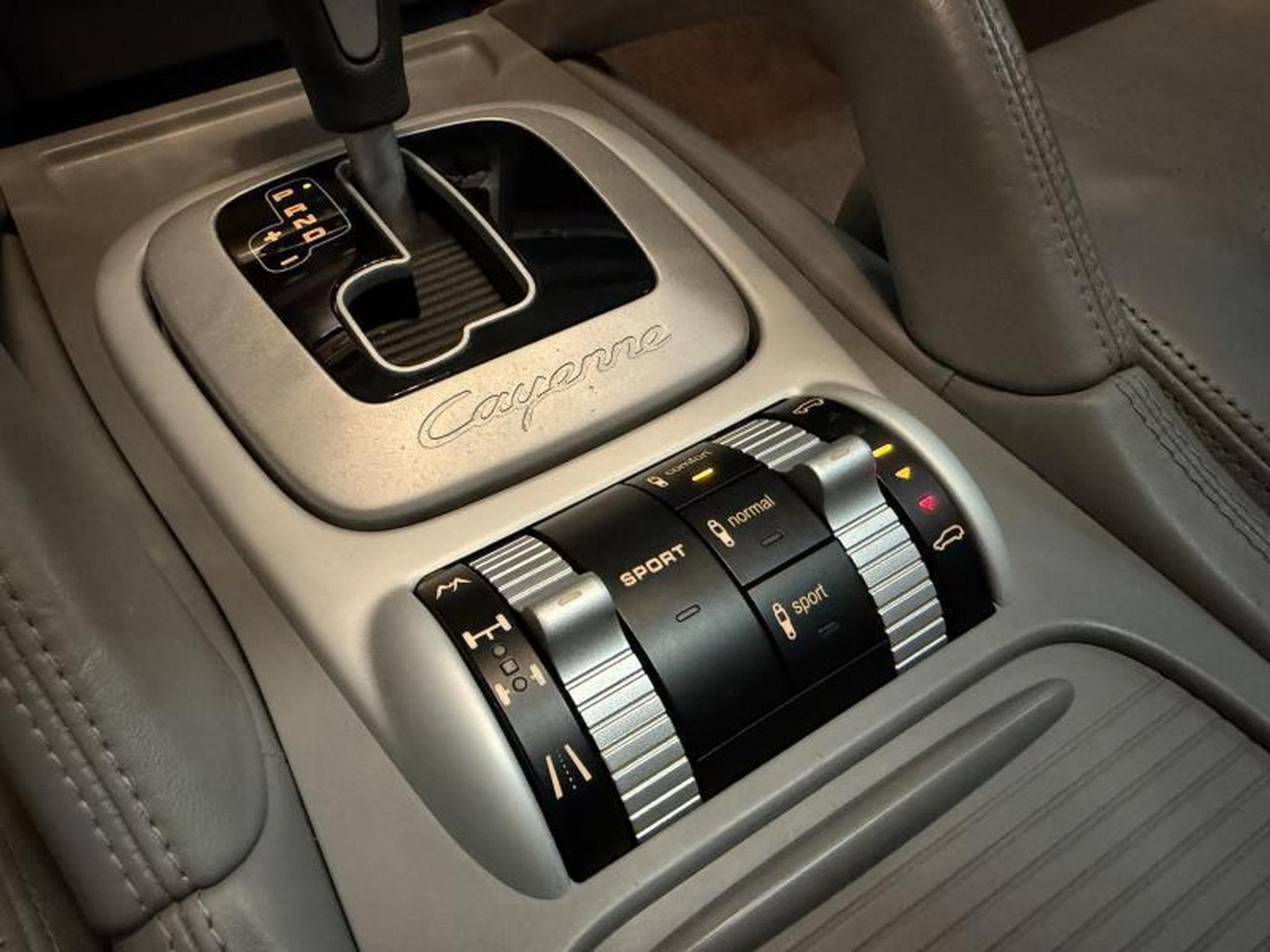 Porsche Cayenne S 4.8 V8 (2009) - Photo 20