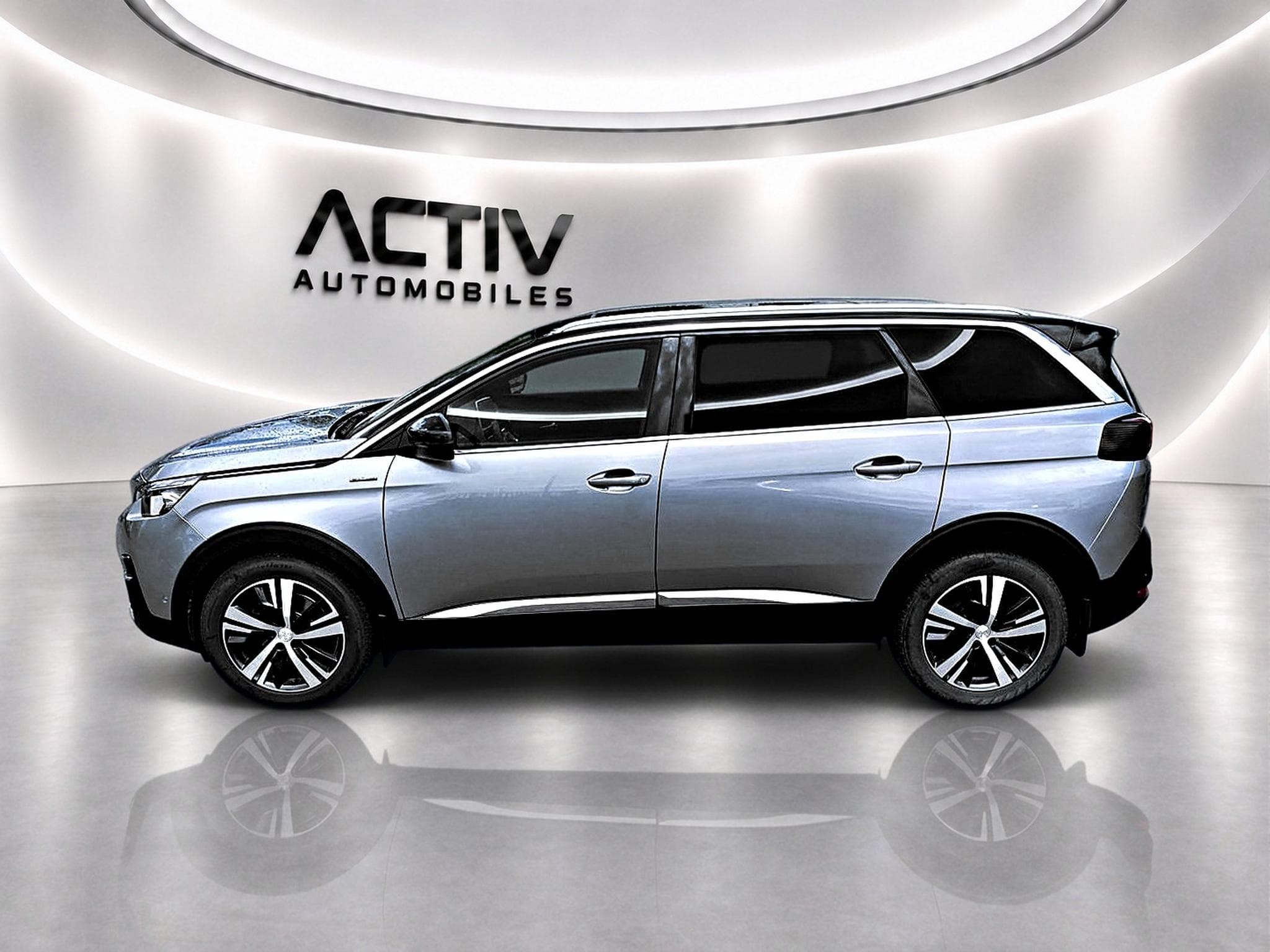 Peugeot 5008 1.6 BLUEHDI 120 GT LINE EAT6 (2018) - Photo 4