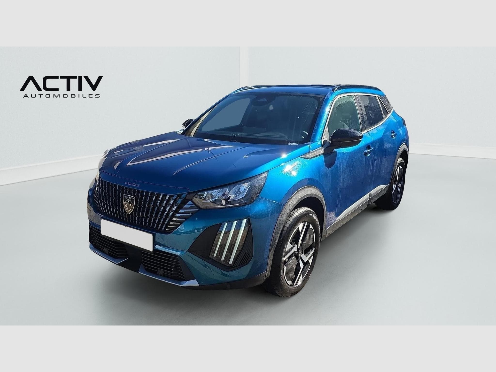 Peugeot 2008 Hybrid 145 e-DCS6 Allure (2026) - Photo 3