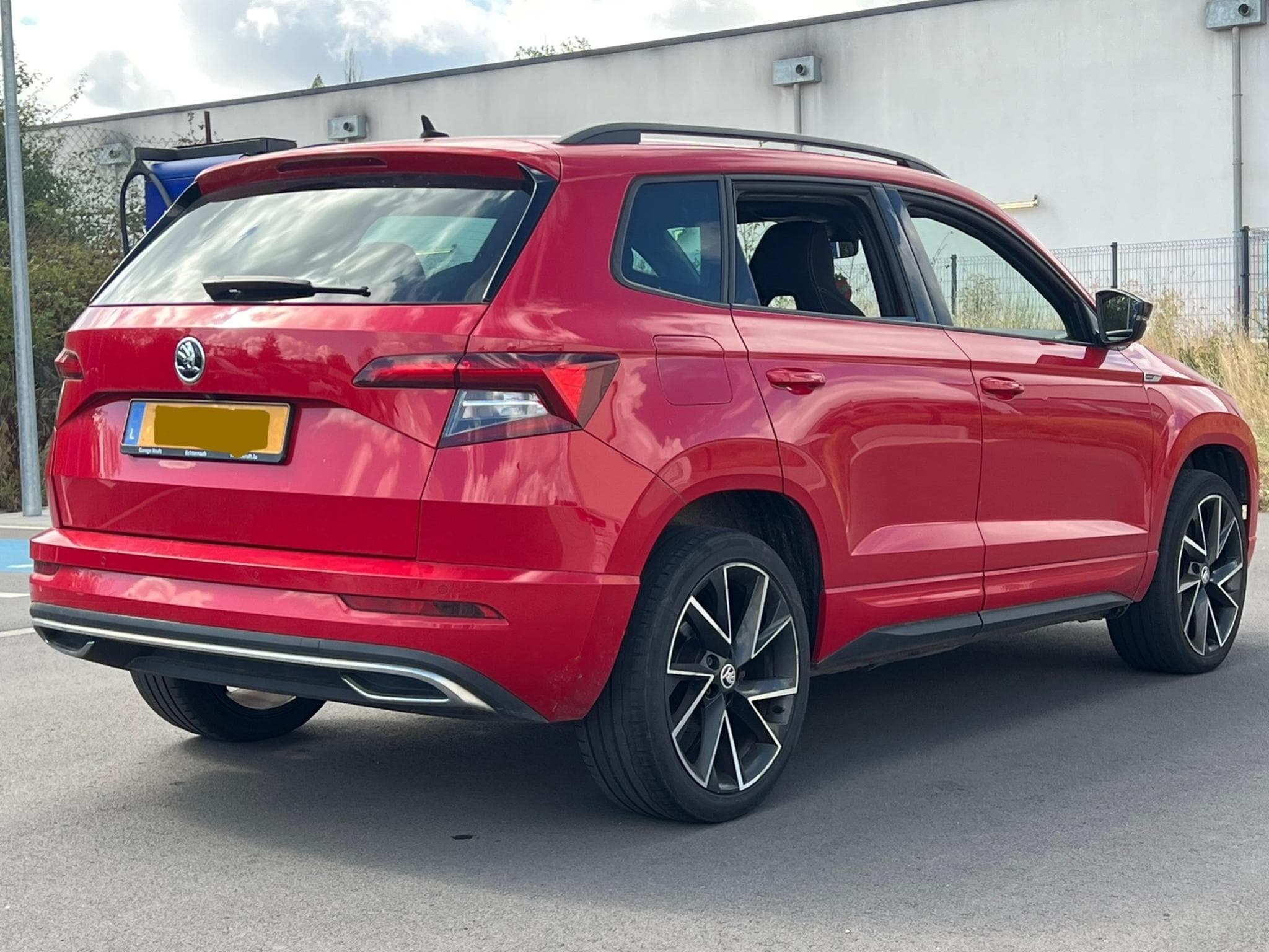 Skoda Karoq Skoda Karoq Sportline 4x4 Automatik (2019) - Foto 2