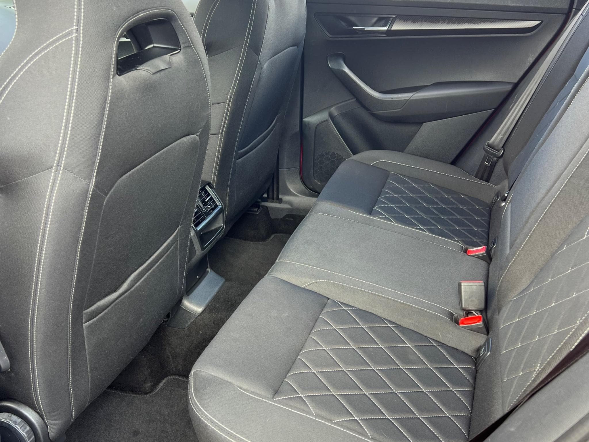 Skoda Karoq Skoda Karoq Sportline 4x4 Automatik (2019) - Foto 7