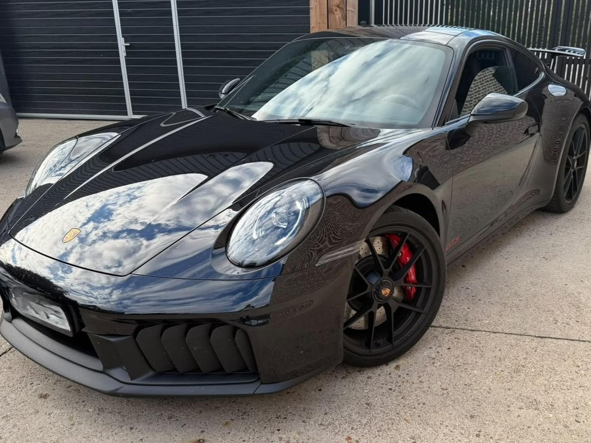 Porsche 992 911 Carrera GTS (2024) - Foto 1