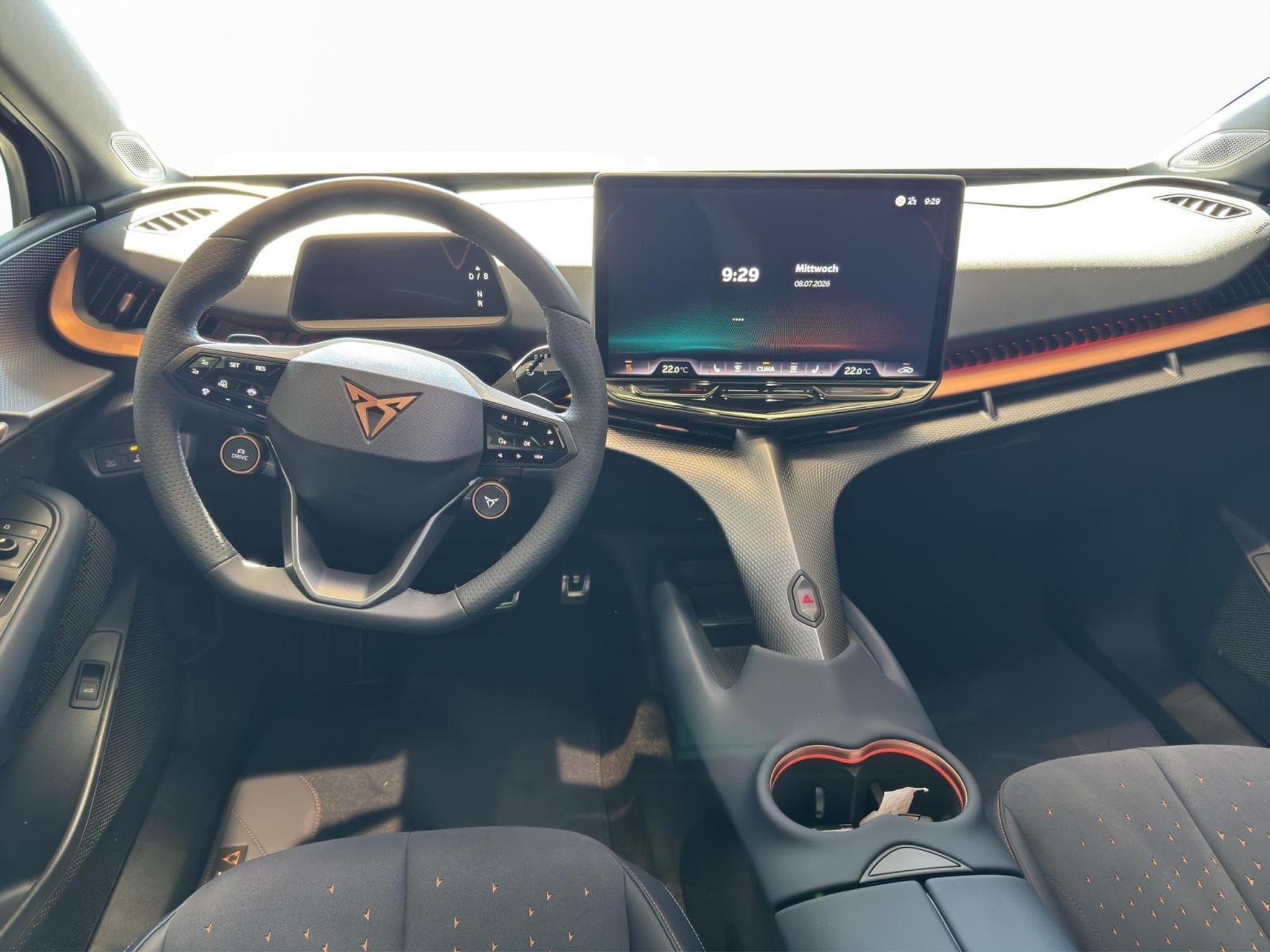 Cupra Tavascan Eligible for Luxembourg\'s €3,000 BEV subsidy T&Cs apply. (2026) - Foto 8