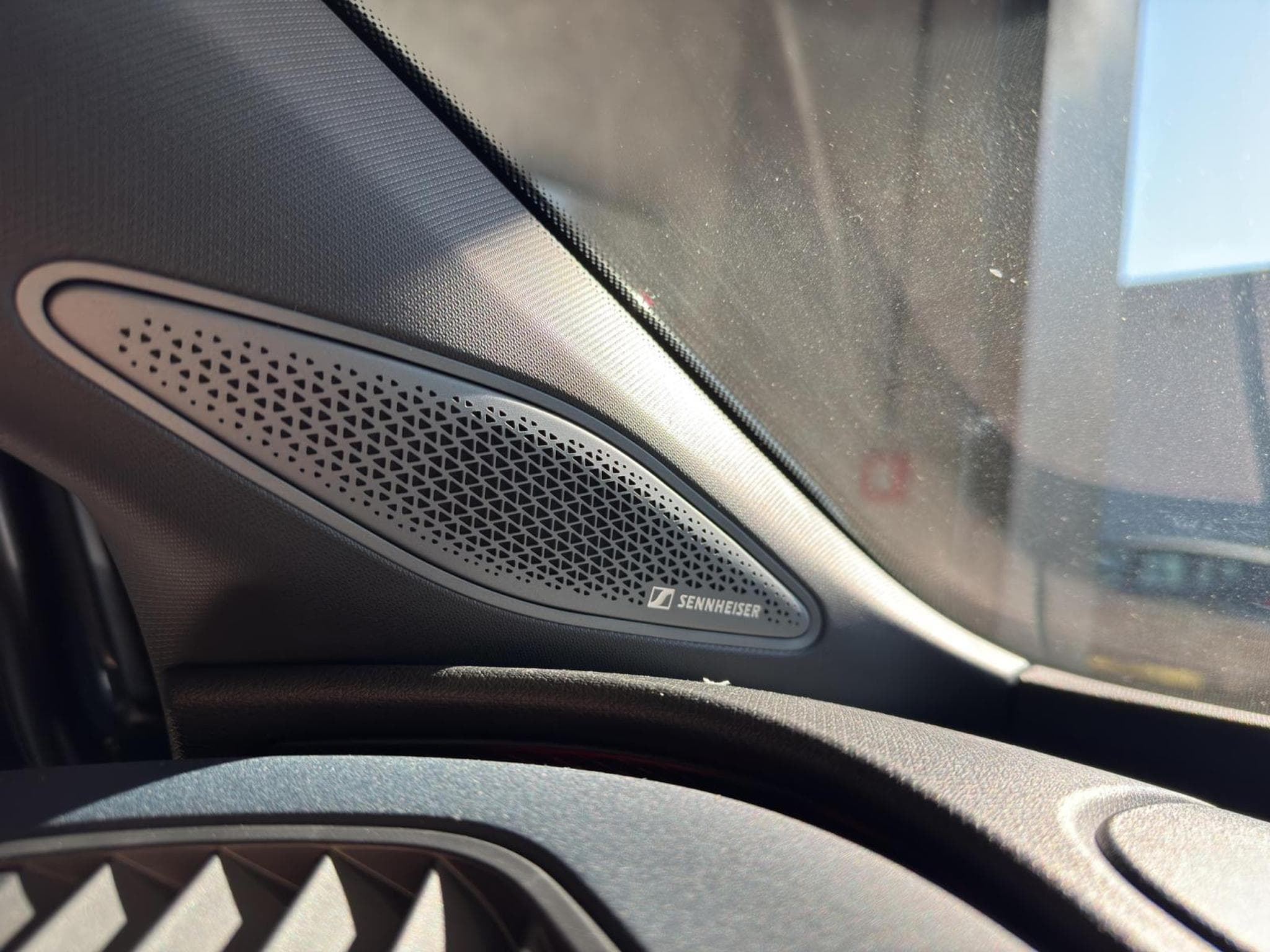 Cupra Tavascan Eligible for Luxembourg\'s €3,000 BEV subsidy T&Cs apply. (2026) - Foto 14