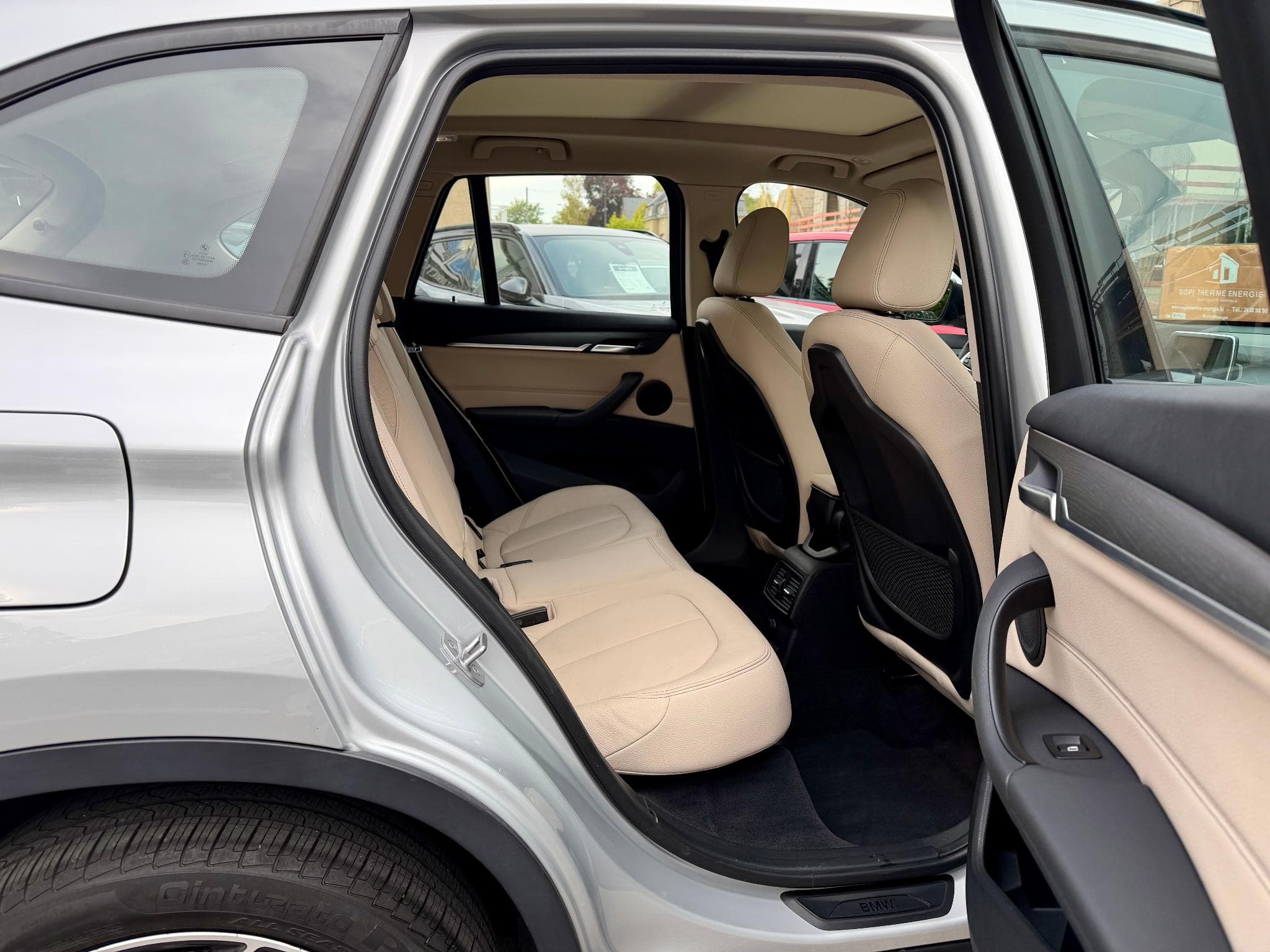BMW X1 xDrive25d 231 Steptronic X-Line (2016) - Photo 10