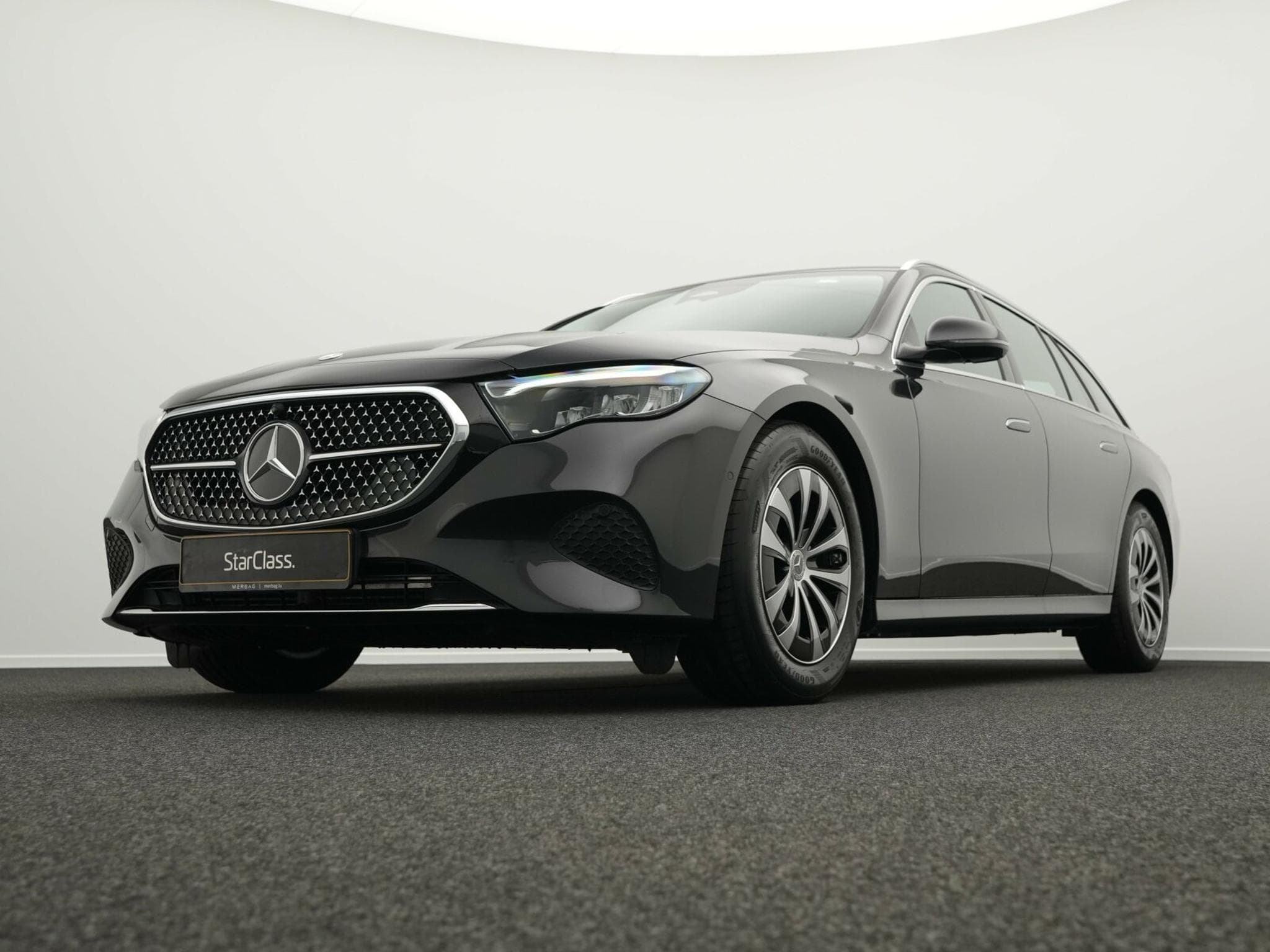 Mercedes Classe E T Avantgarde LED+AHK+Kamera+Totw (2024) - Foto 10