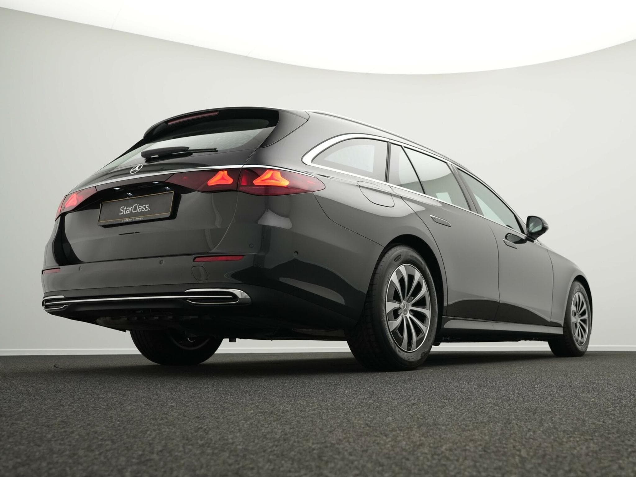 Mercedes Classe E T Avantgarde LED+AHK+Kamera+Totw (2024) - Foto 11