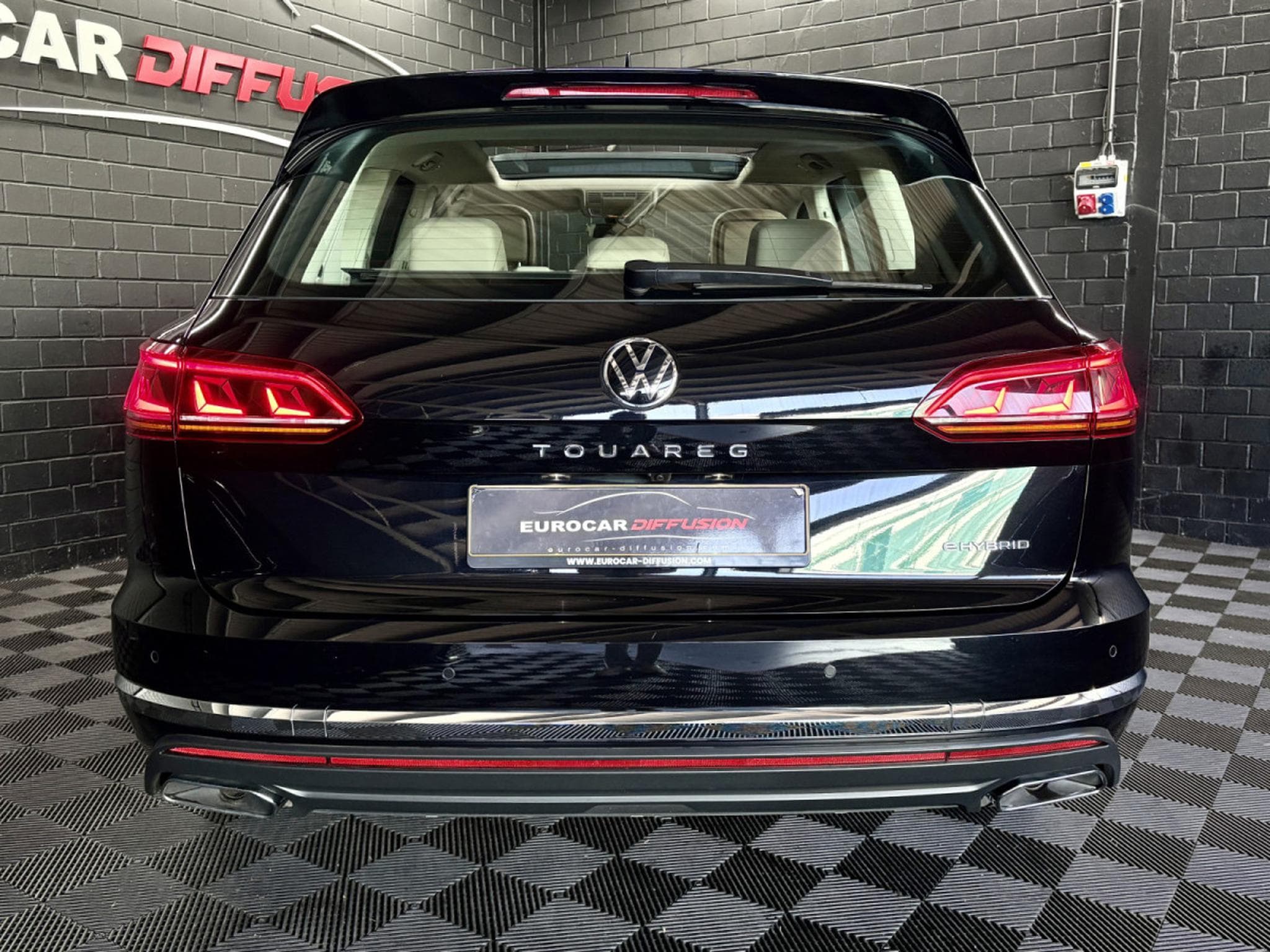 VW Touareg 3.0 TSi V6 PHEV 4MOTION 381 CV (2022) - Foto 5