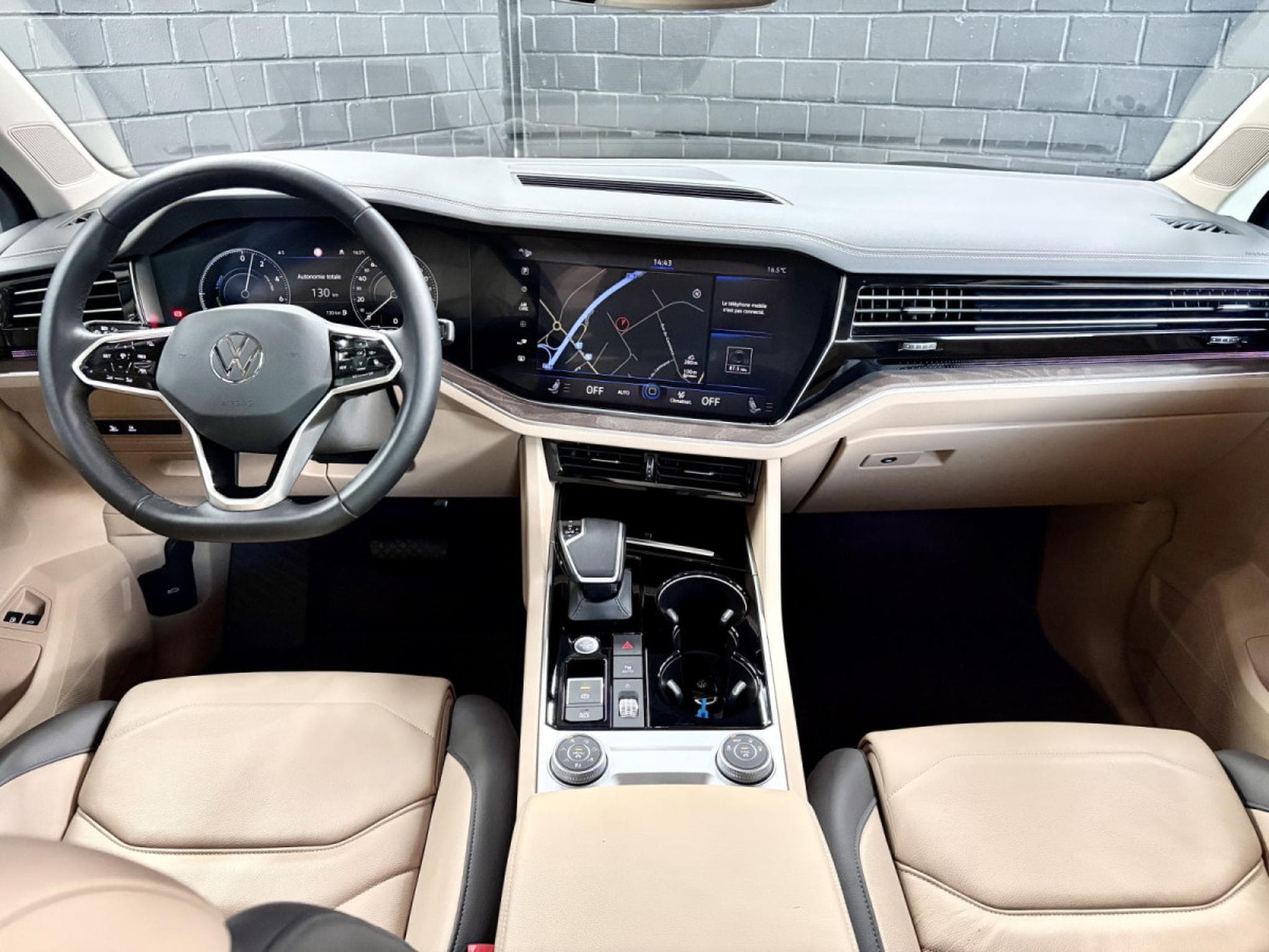VW Touareg 3.0 TSi V6 PHEV 4MOTION 381 CV (2022) - Foto 8
