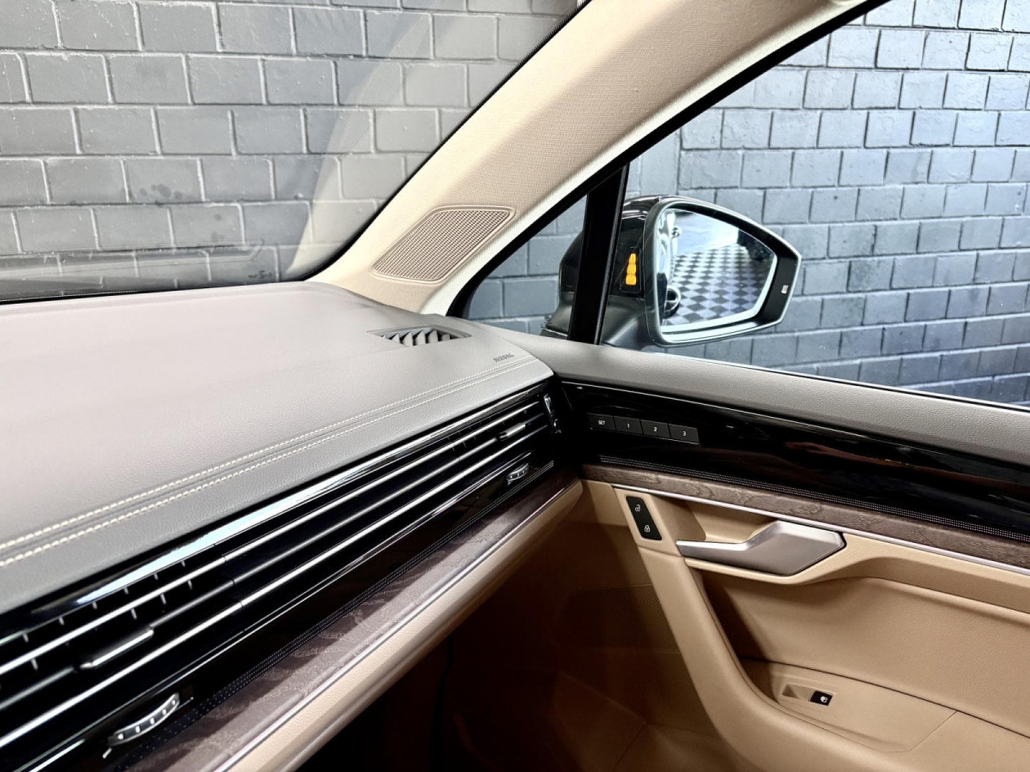 VW Touareg 3.0 TSi V6 PHEV 4MOTION 381 CV (2022) - Foto 23