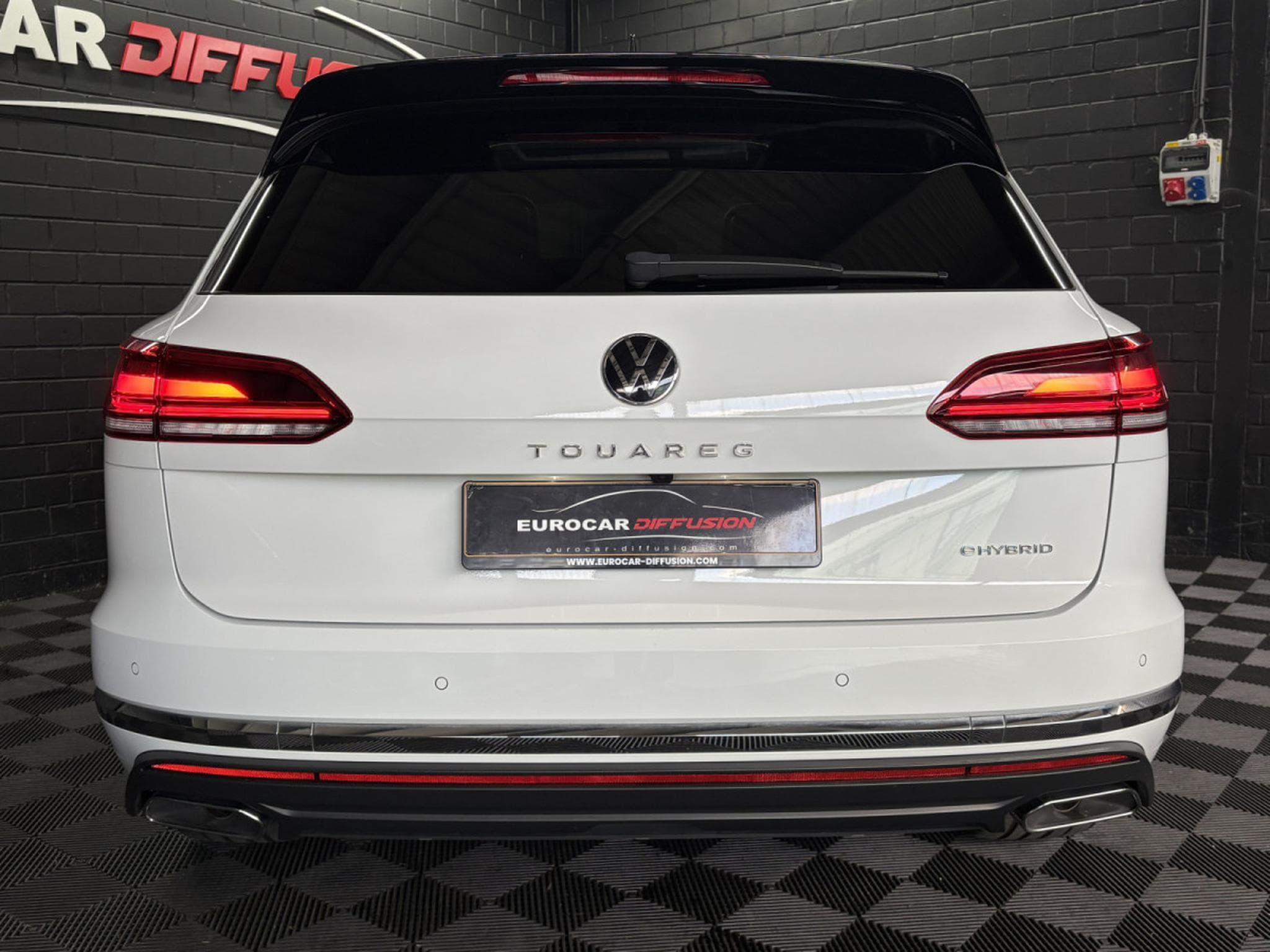 VW Touareg 3.0 TSi V6 eHybrid 4MOTION Elegance  381 CV (2022) - Photo 5