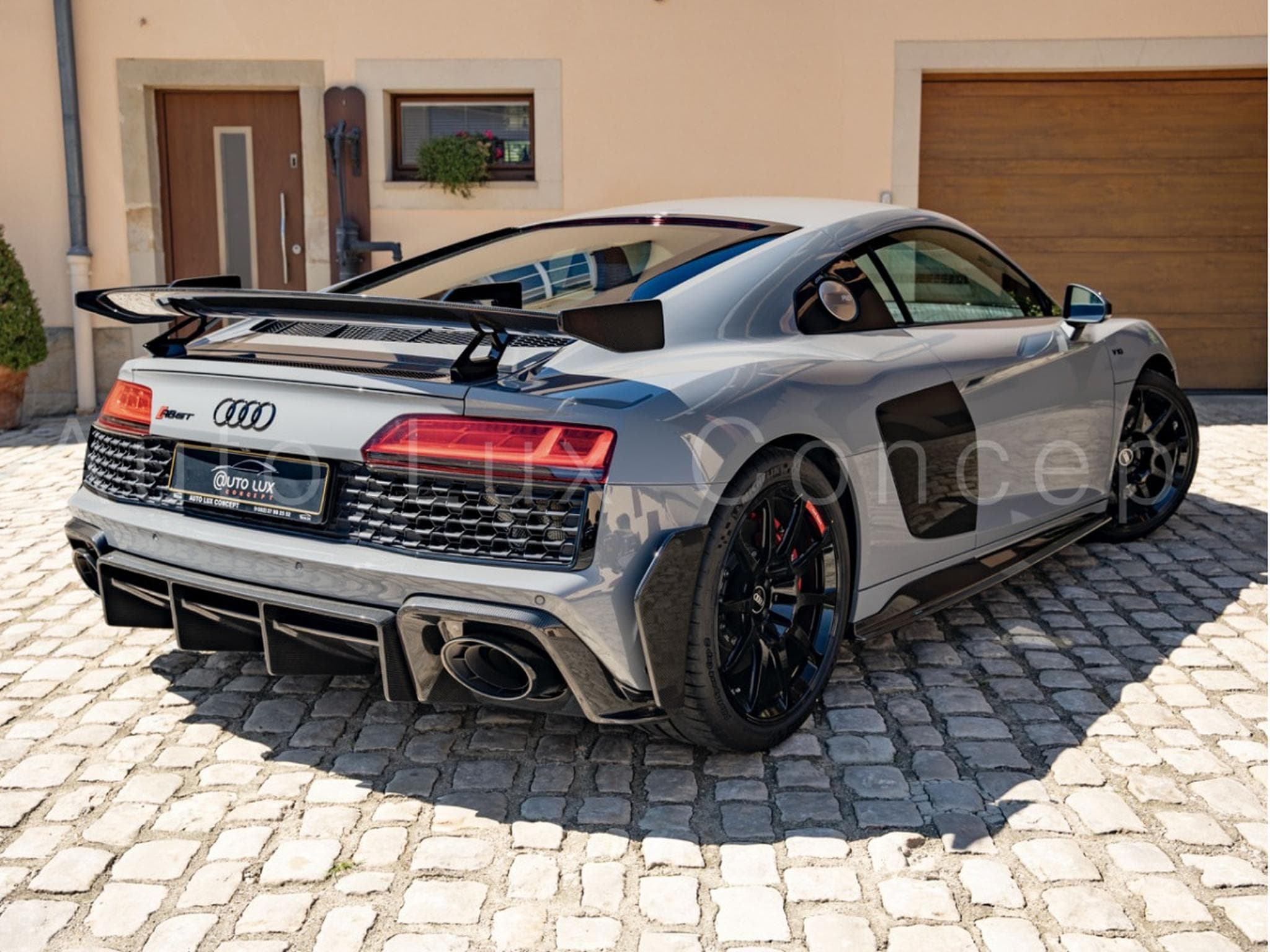 Audi R8 GT - No. 048 / 333 (2023) - Photo 3