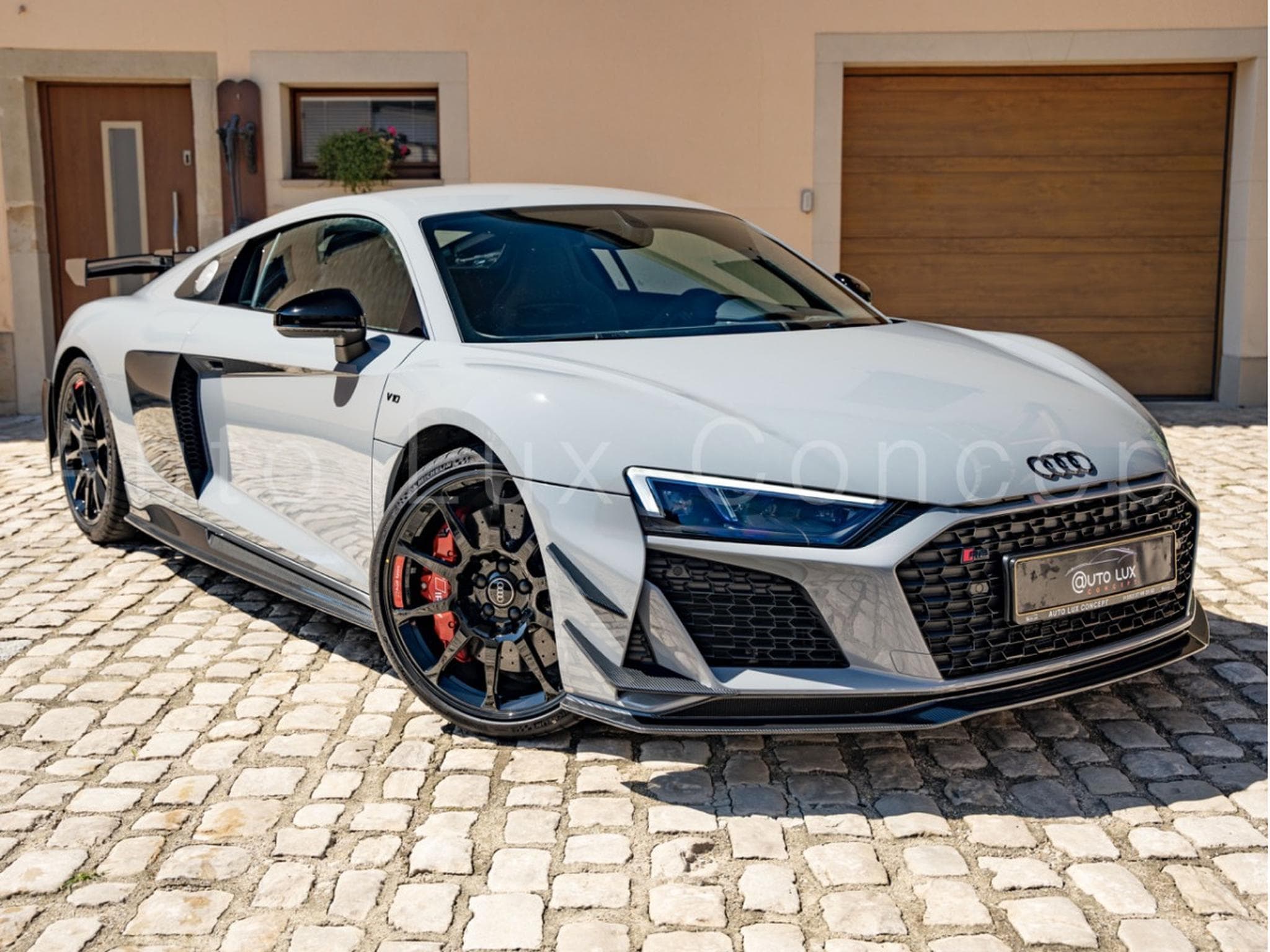 Audi R8 GT - No. 048 / 333 (2023) - Photo 2