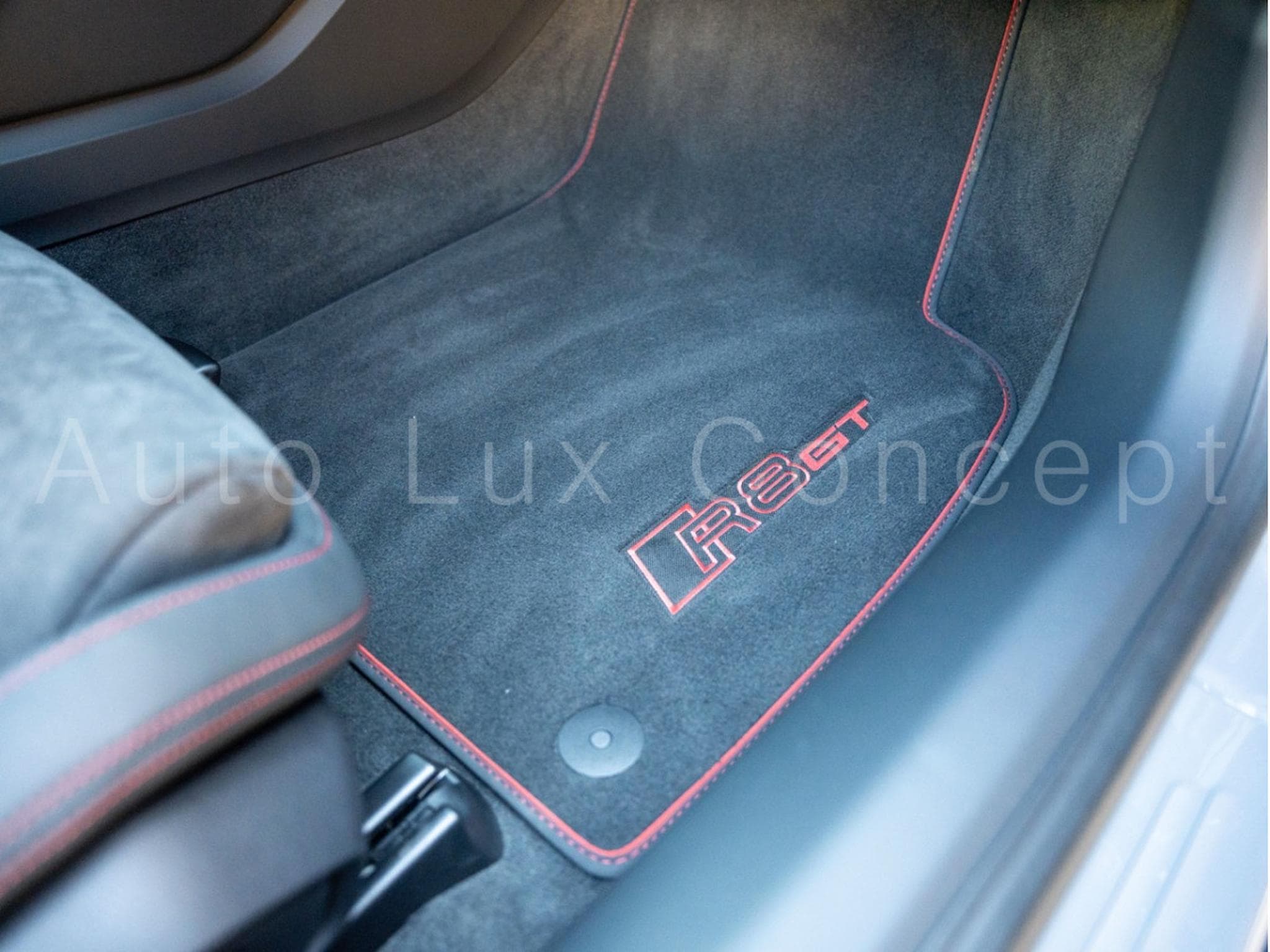 Audi R8 GT - No. 048 / 333 (2023) - Photo 23