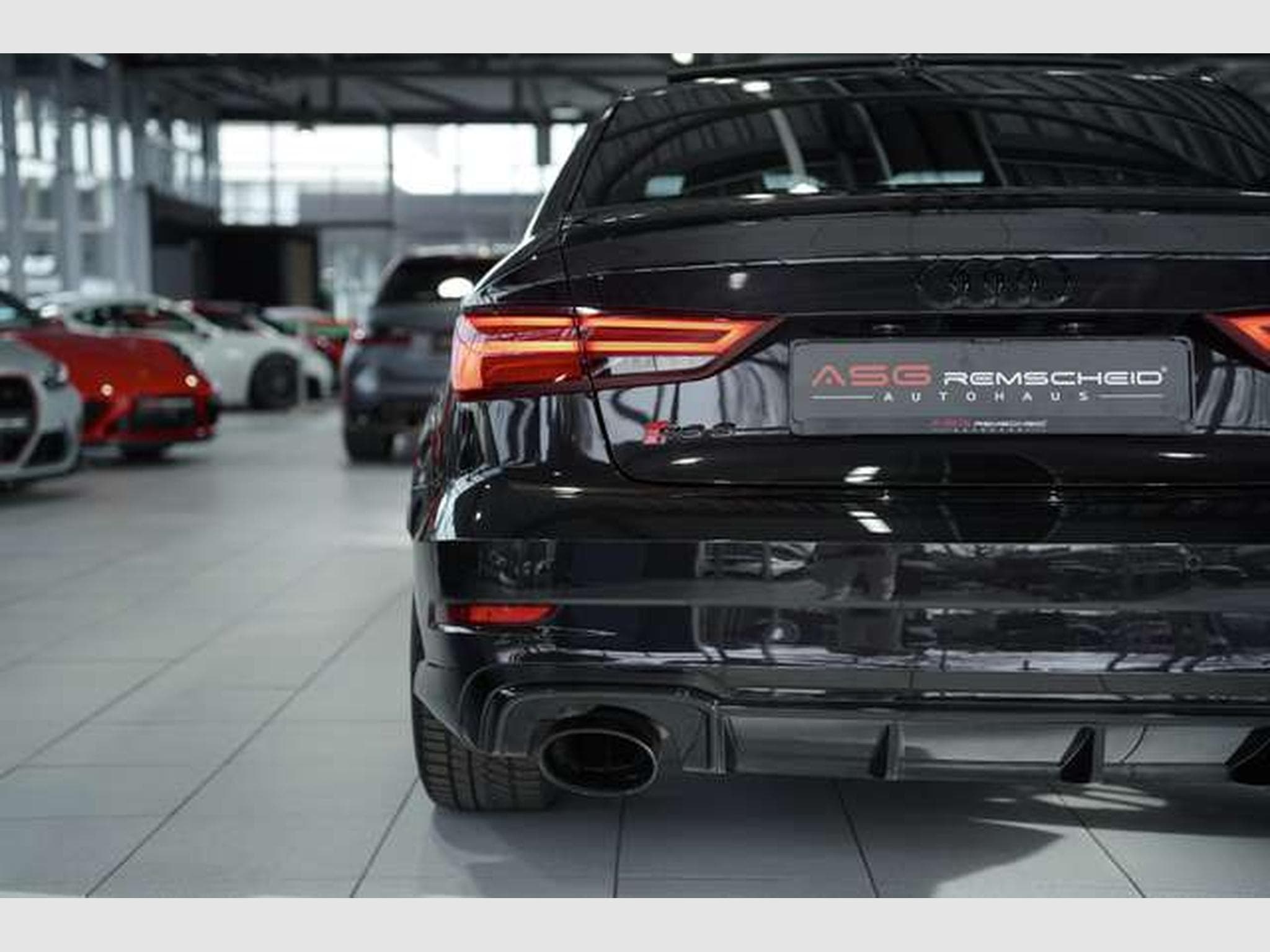 Audi RS3 q. Limousine *B&O *Pano *19 *Virtual *NOOPF (2017) - Foto 16