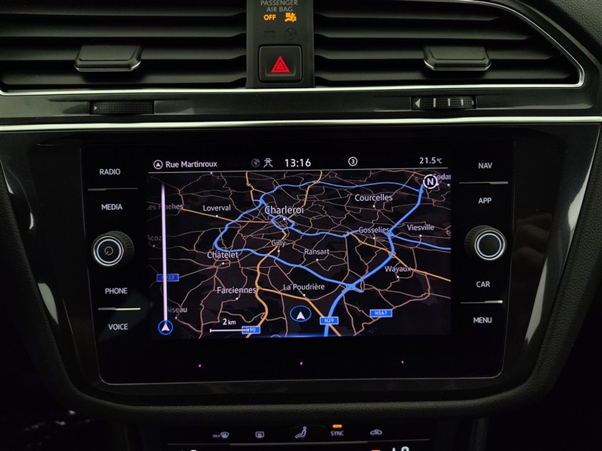 VW Tiguan 2.0 TDi SCR Life Business (2022) - Photo 11
