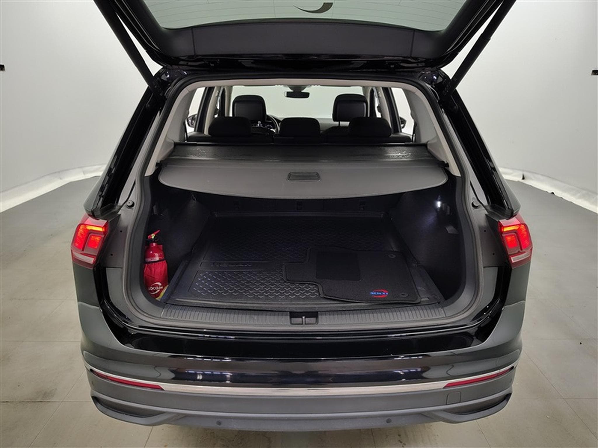 VW Tiguan 2.0 TDi SCR Life Business (2022) - Photo 14