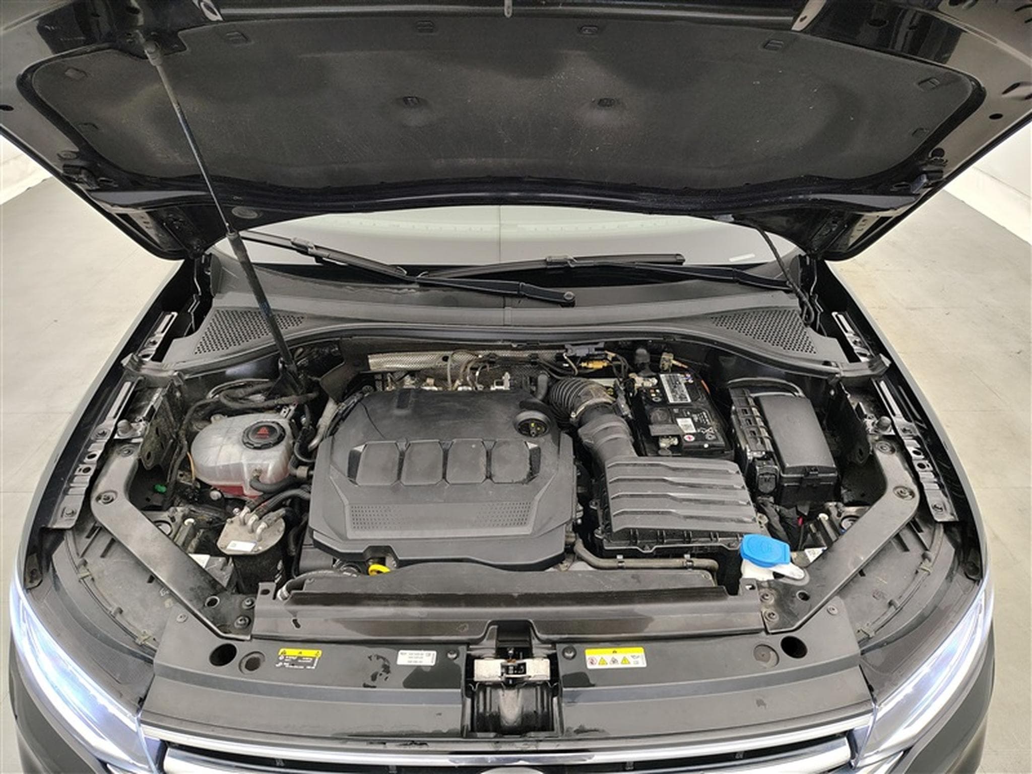 VW Tiguan 2.0 TDi SCR Life Business (2022) - Photo 20
