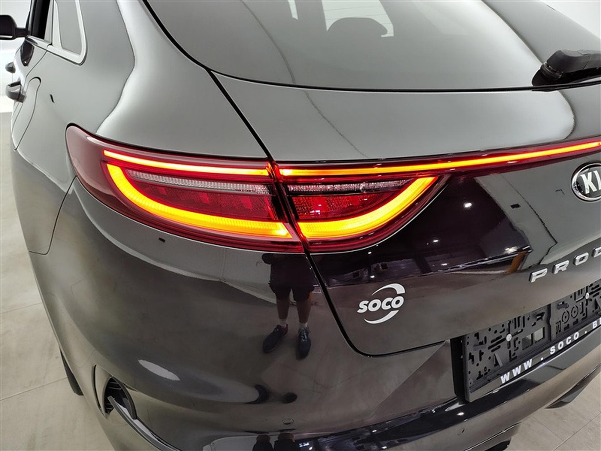 Kia ProCeed 1.0 T-GDI 120Cv GT-Line NAVI//LED/ALU/COCKPIT (2022) - Photo 16