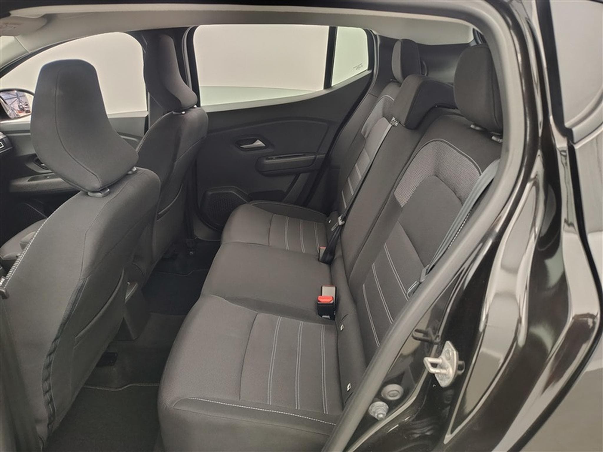 Dacia Sandero 1.0 TCe Journey CARPLAY / FULL LED / PDC AV-AR (2025) - Photo 13
